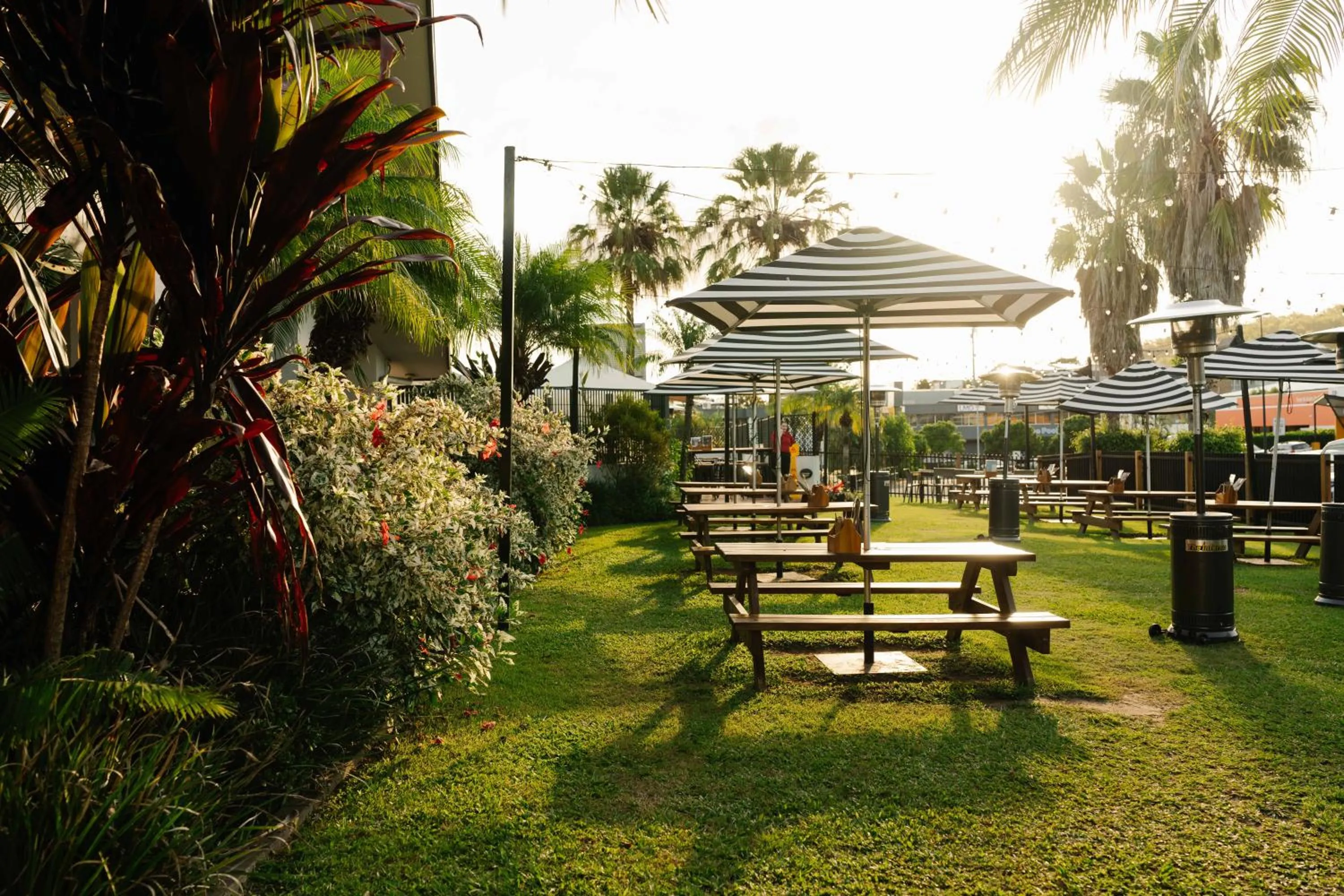 Restaurant/places to eat in Salisbury Hotel Motel