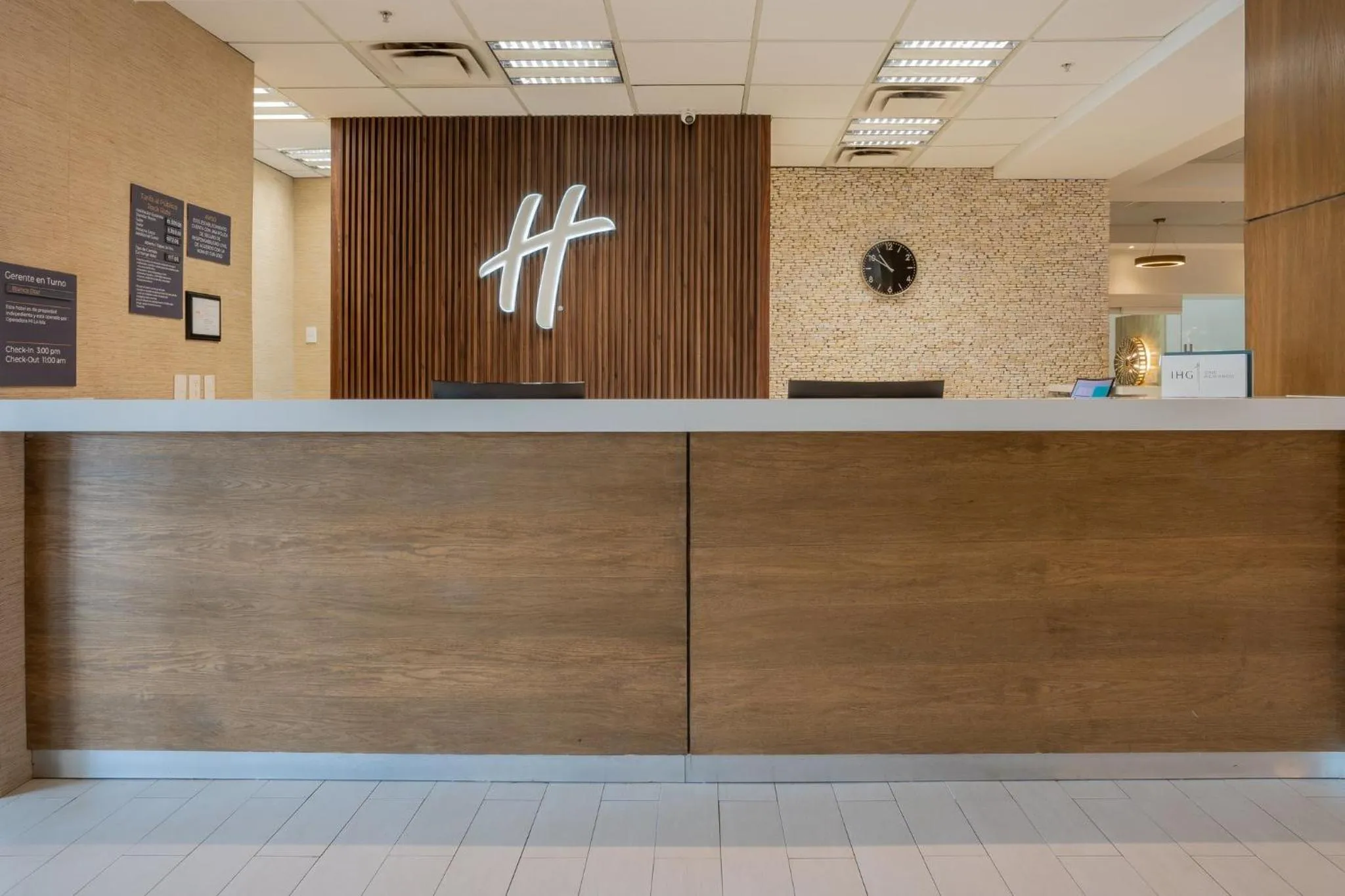 Property building in Holiday Inn Acapulco La Isla by IHG