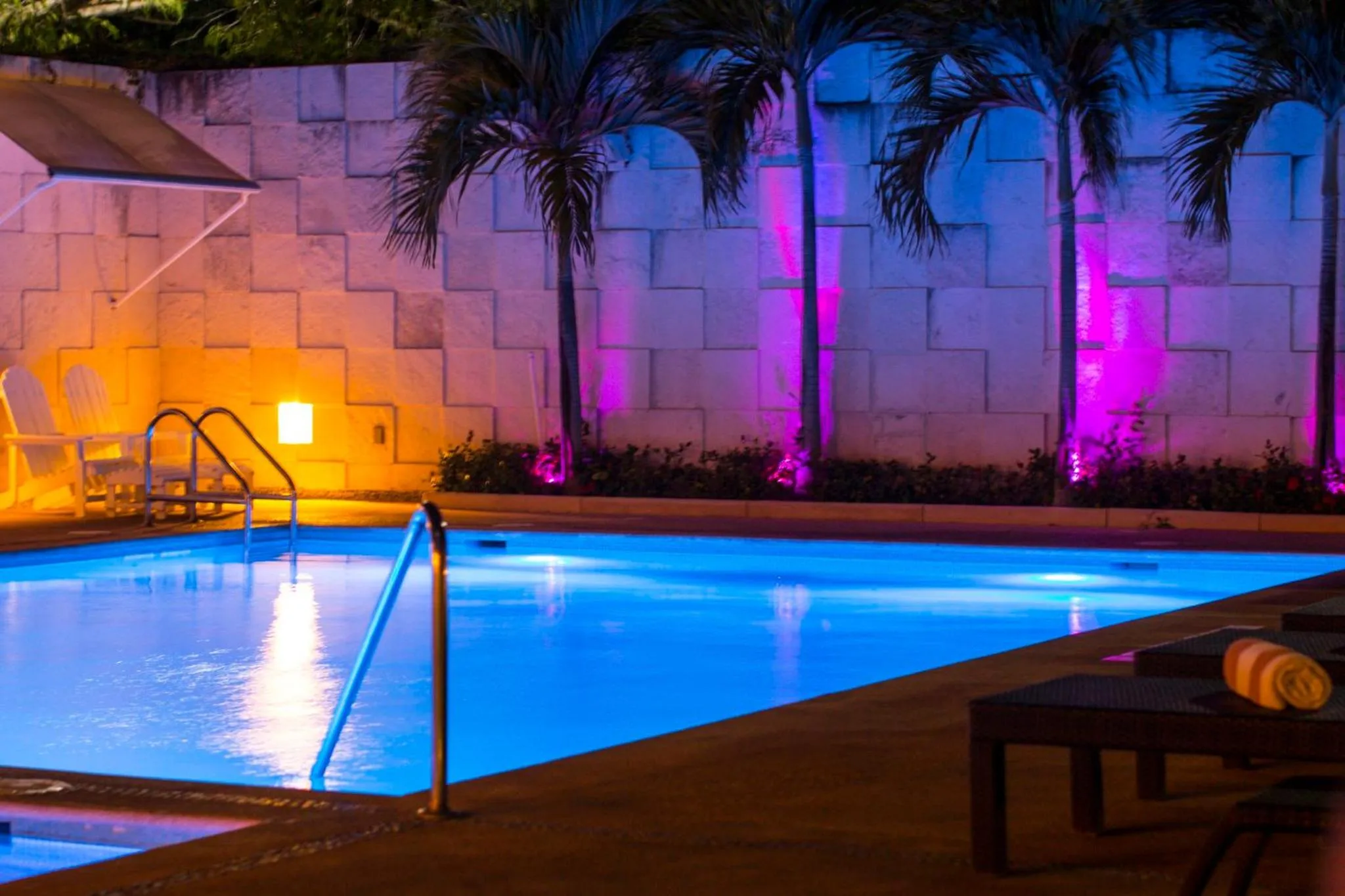 Swimming pool in Holiday Inn Acapulco La Isla by IHG