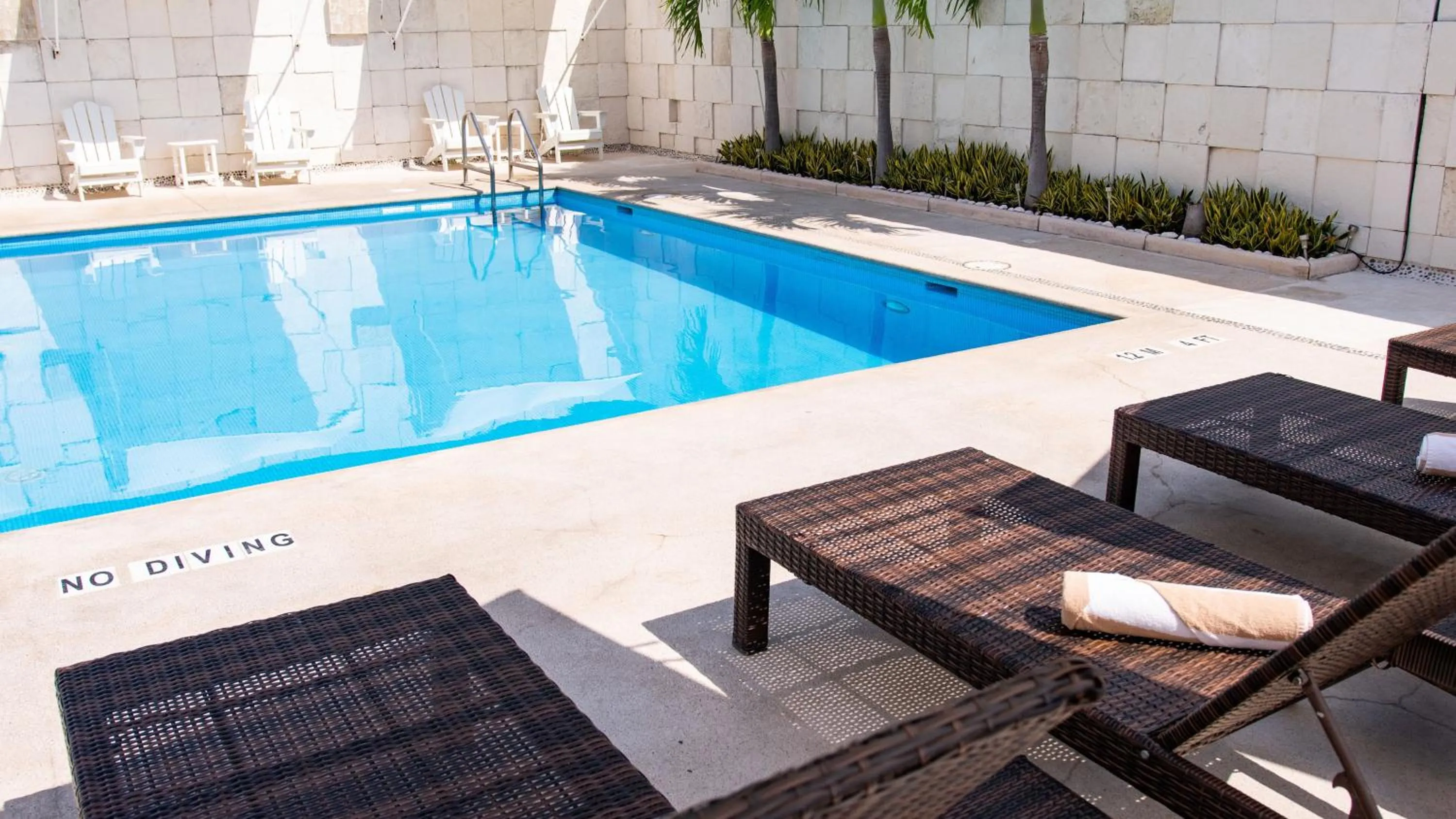 Swimming pool in Holiday Inn Acapulco La Isla by IHG