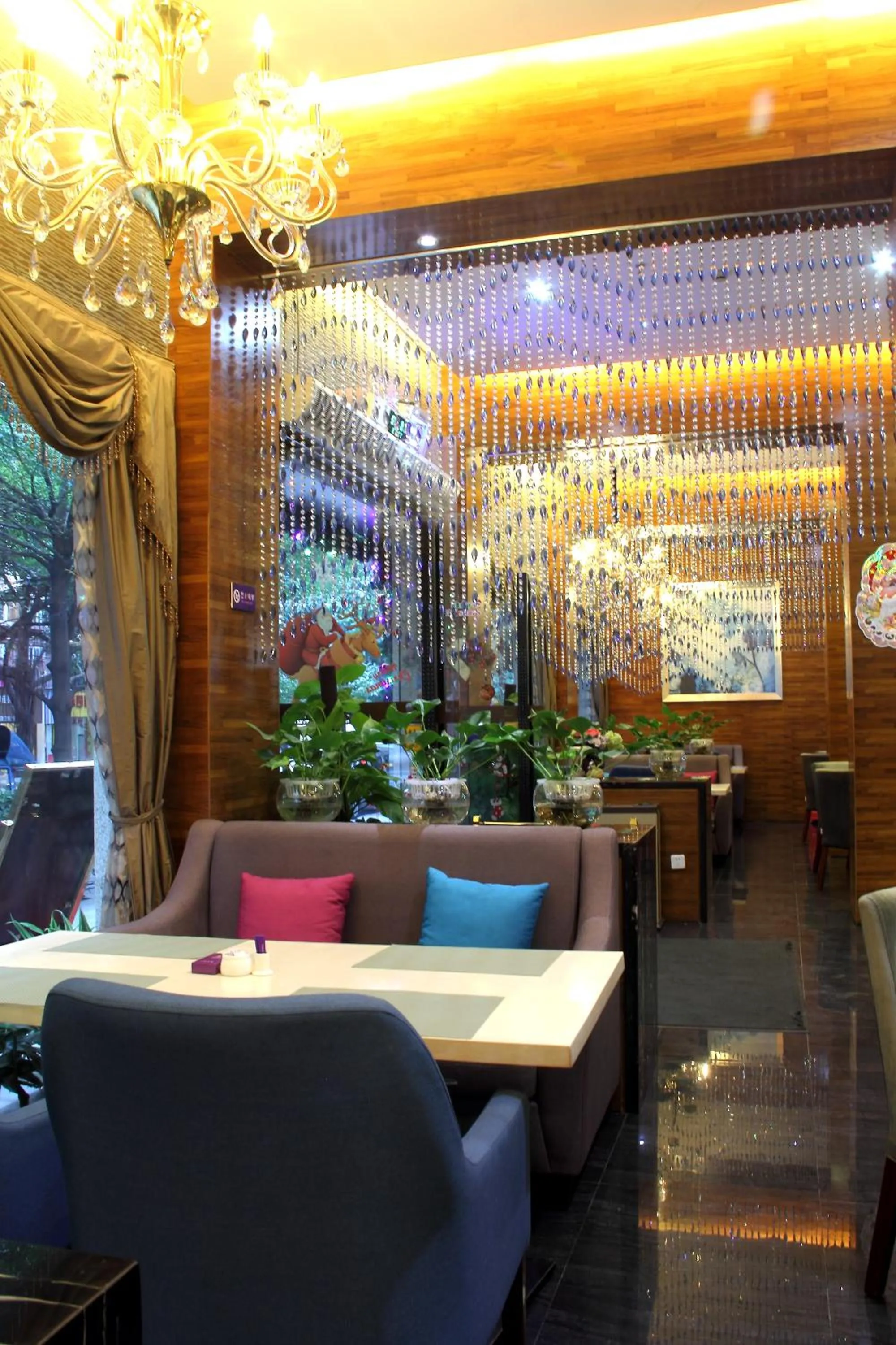 Sentosa Hotel Shenzhen Majialong Branch