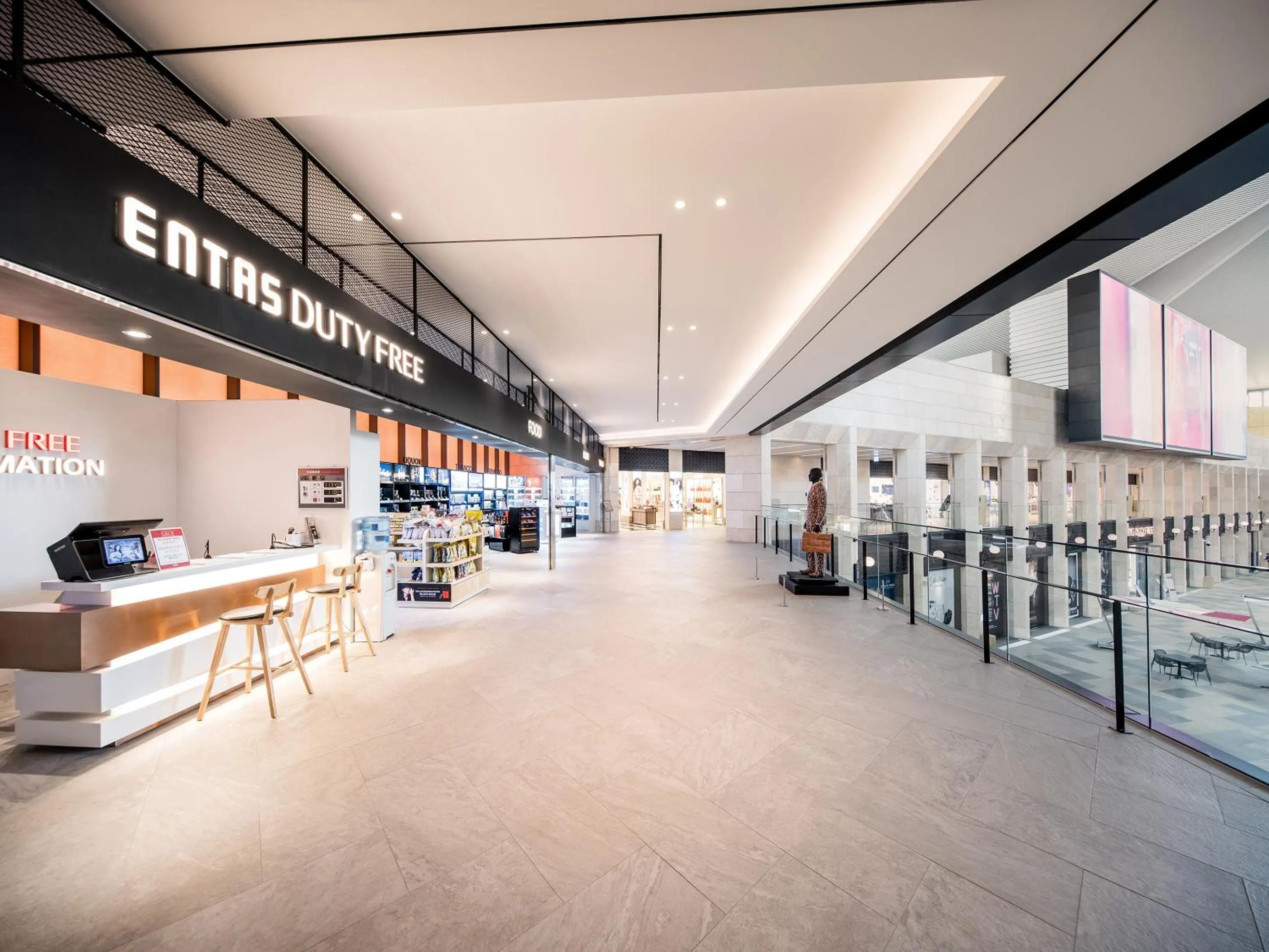 Shopping Area in Art Paradiso, Paradise City