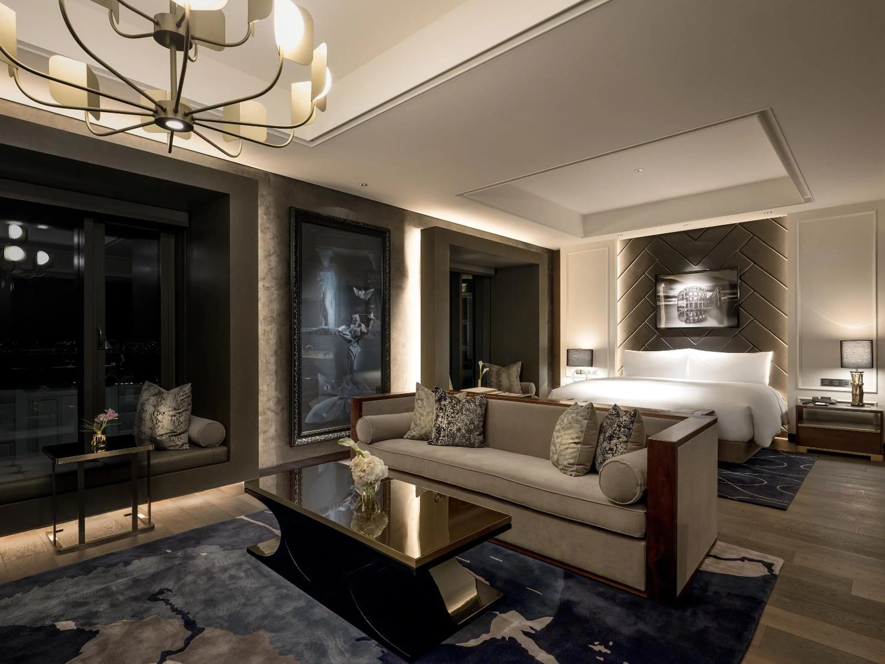 Living room, Bed in Art Paradiso, Paradise City