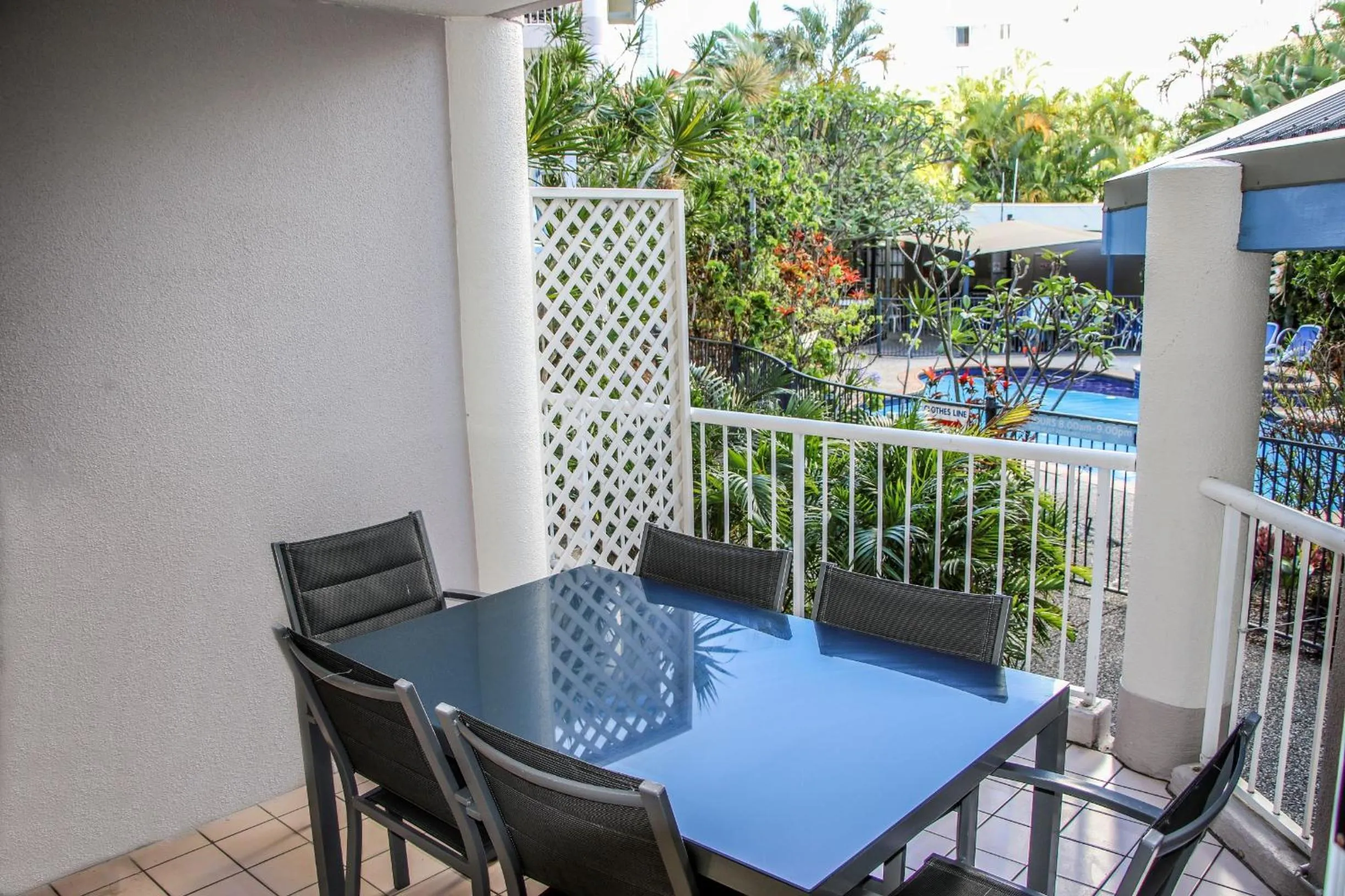 Garden in Surfers Beach Holiday Apartments