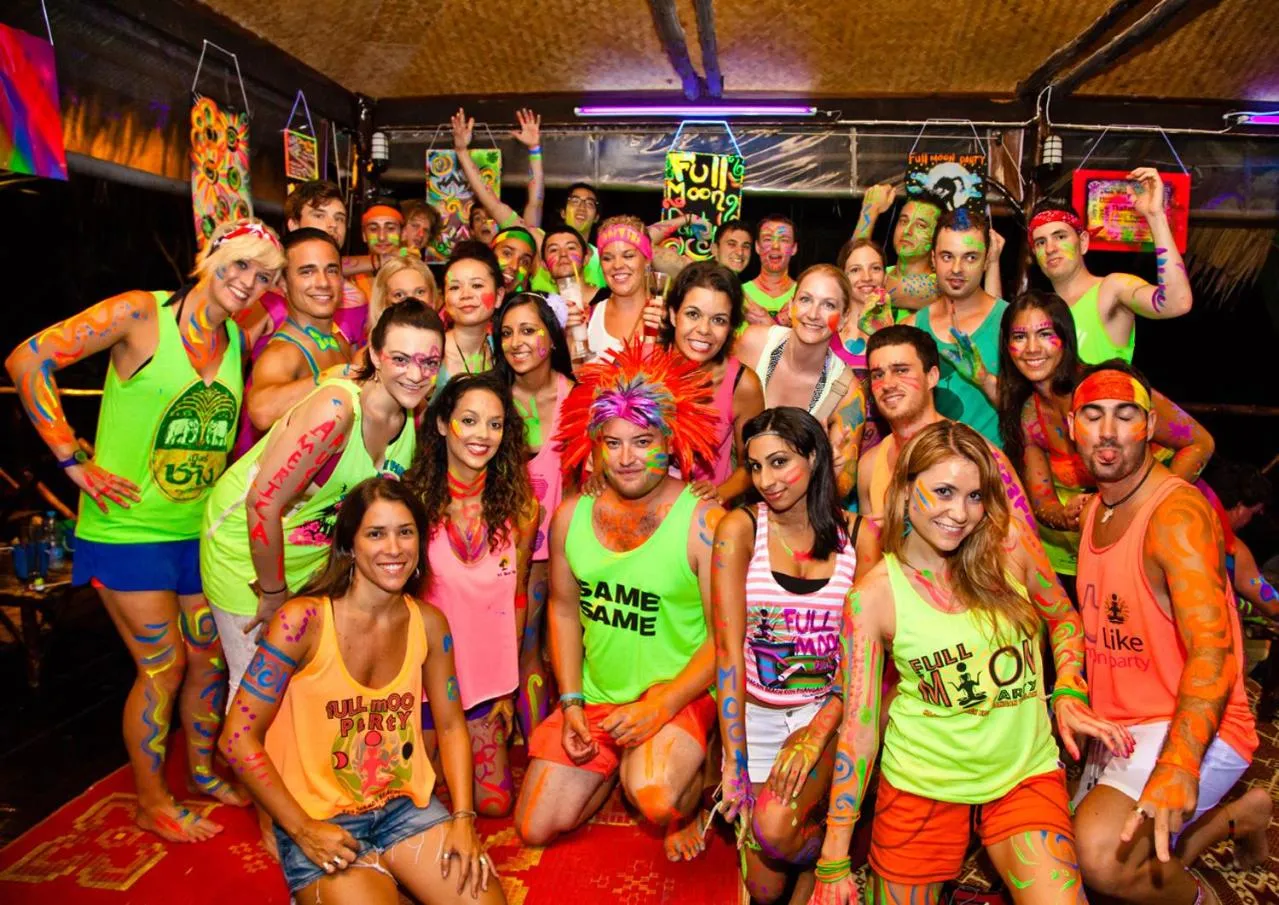 People in Shiralea Backpackers Resort