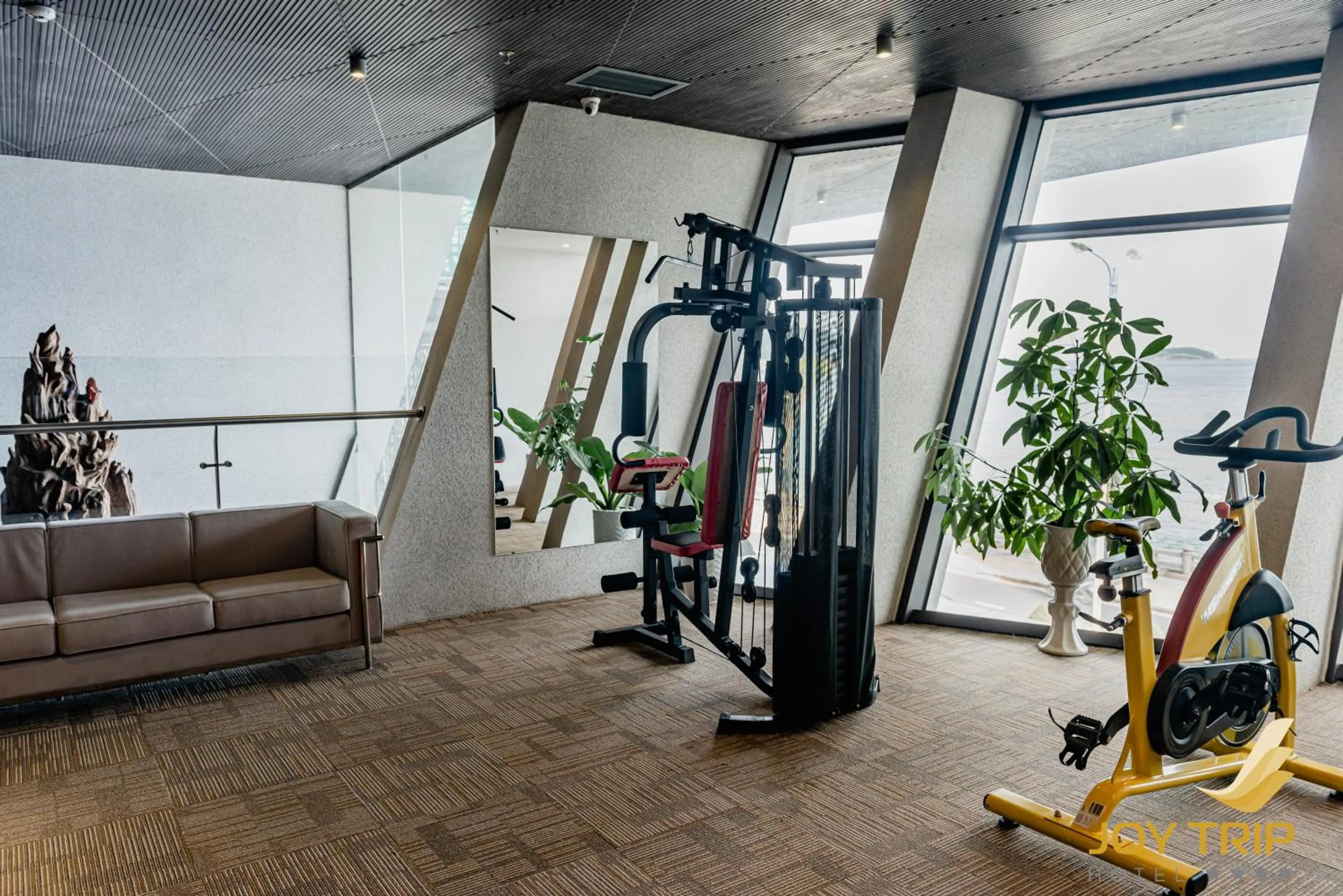 Fitness centre/facilities in Joy Trip Hotel & Spa Nha Trang