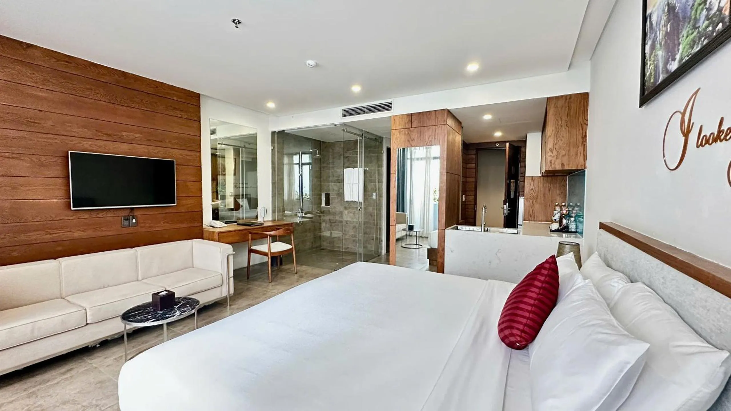 Bed in Joy Trip Hotel & Spa Nha Trang