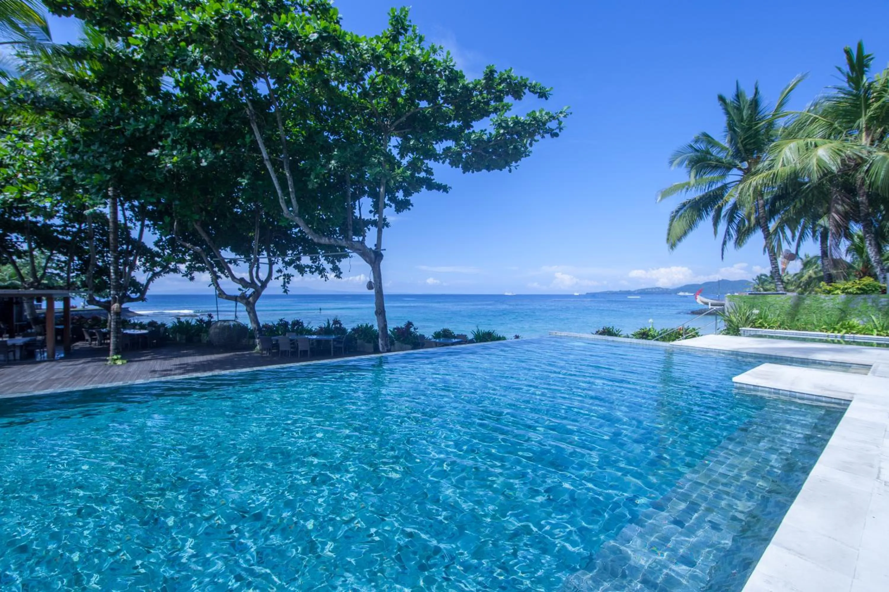 Swimming pool in Candi Beach Resort & Spa