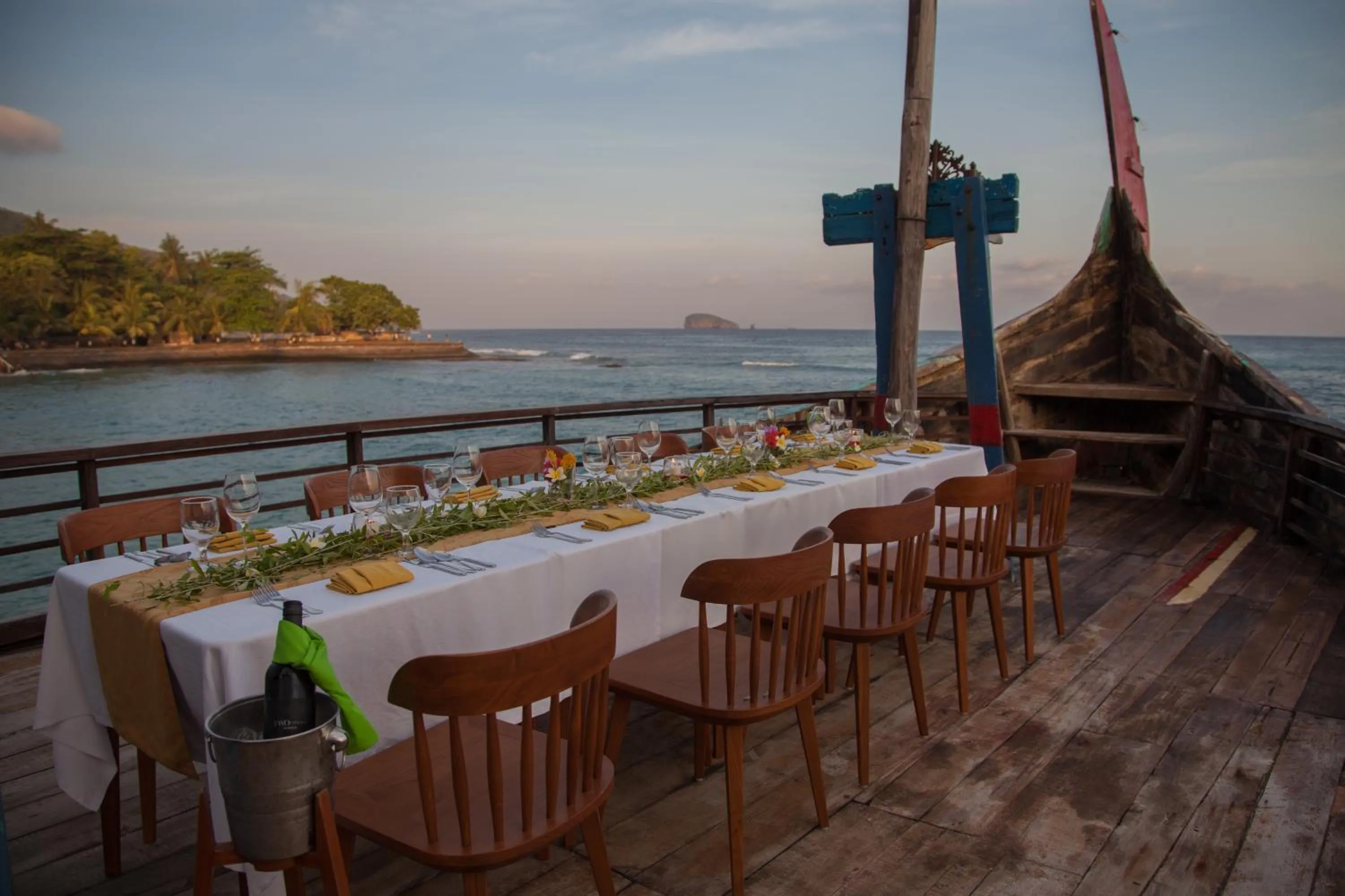Dining area in Candi Beach Resort & Spa