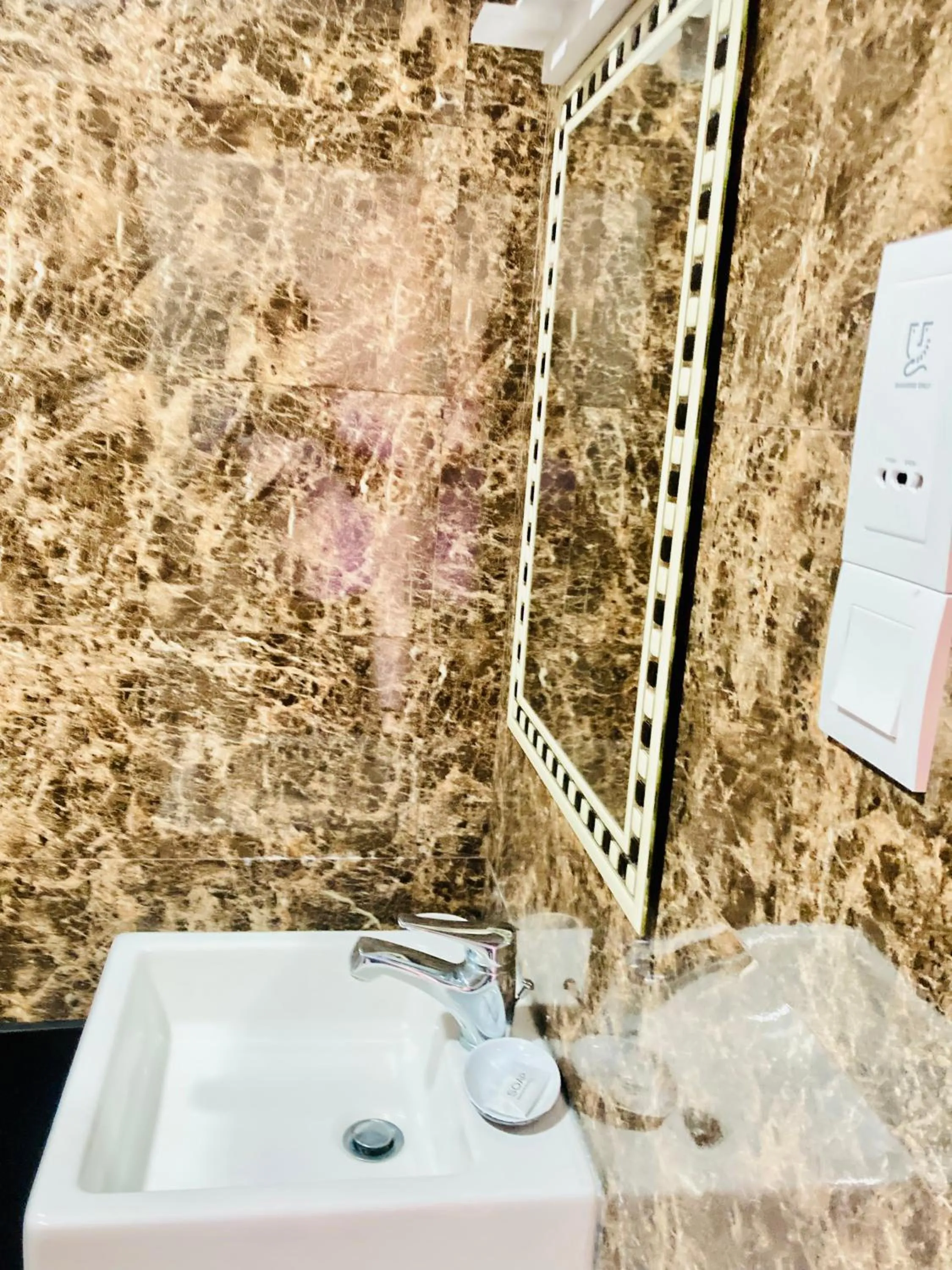 Bathroom in Hotel 198 Negombo