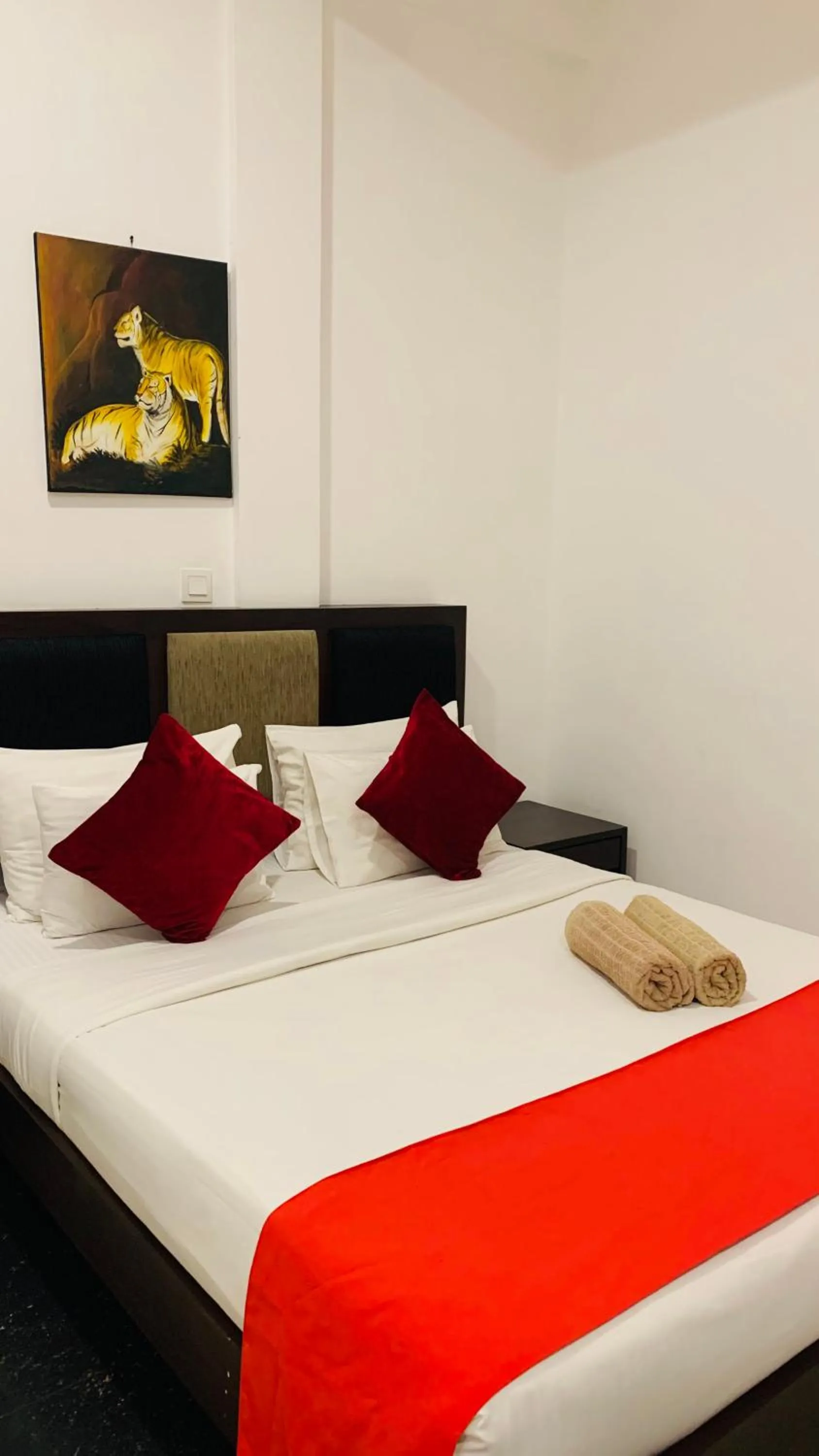 Bed in Hotel 198 Negombo