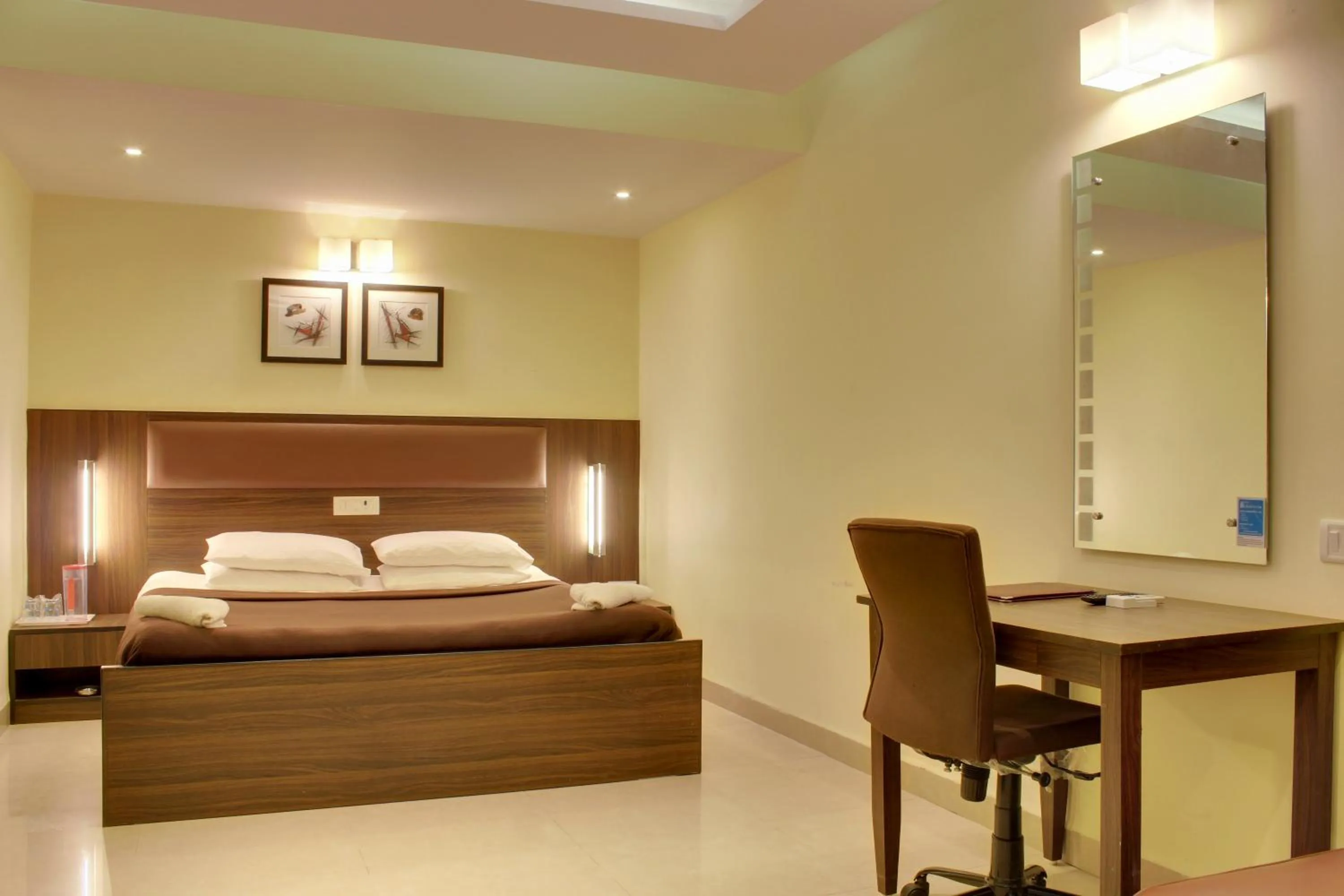 Bed in Regenta Inn Palacio De Goa, Panjim