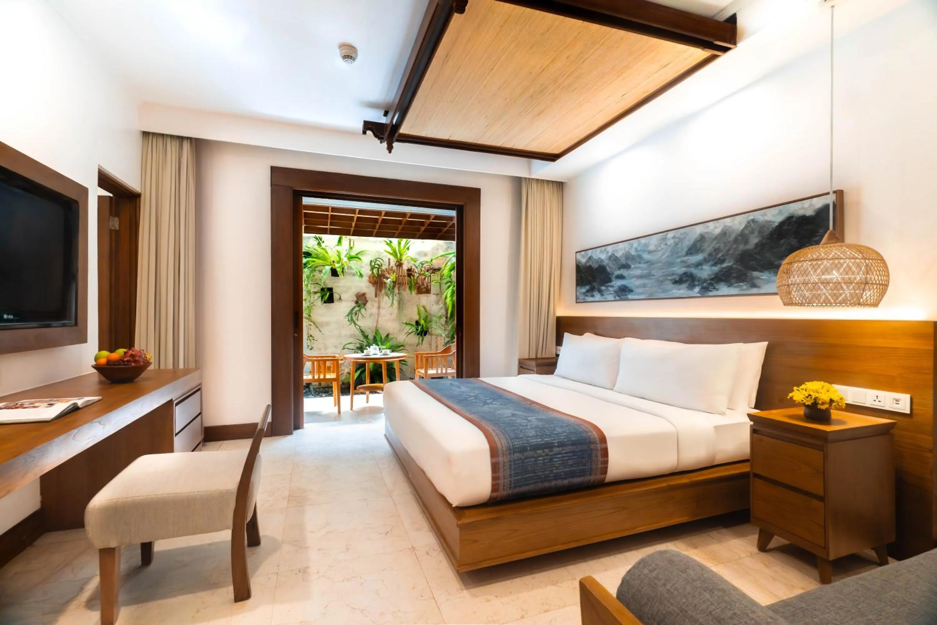 Bedroom, Bed in Legian Beach Hotel