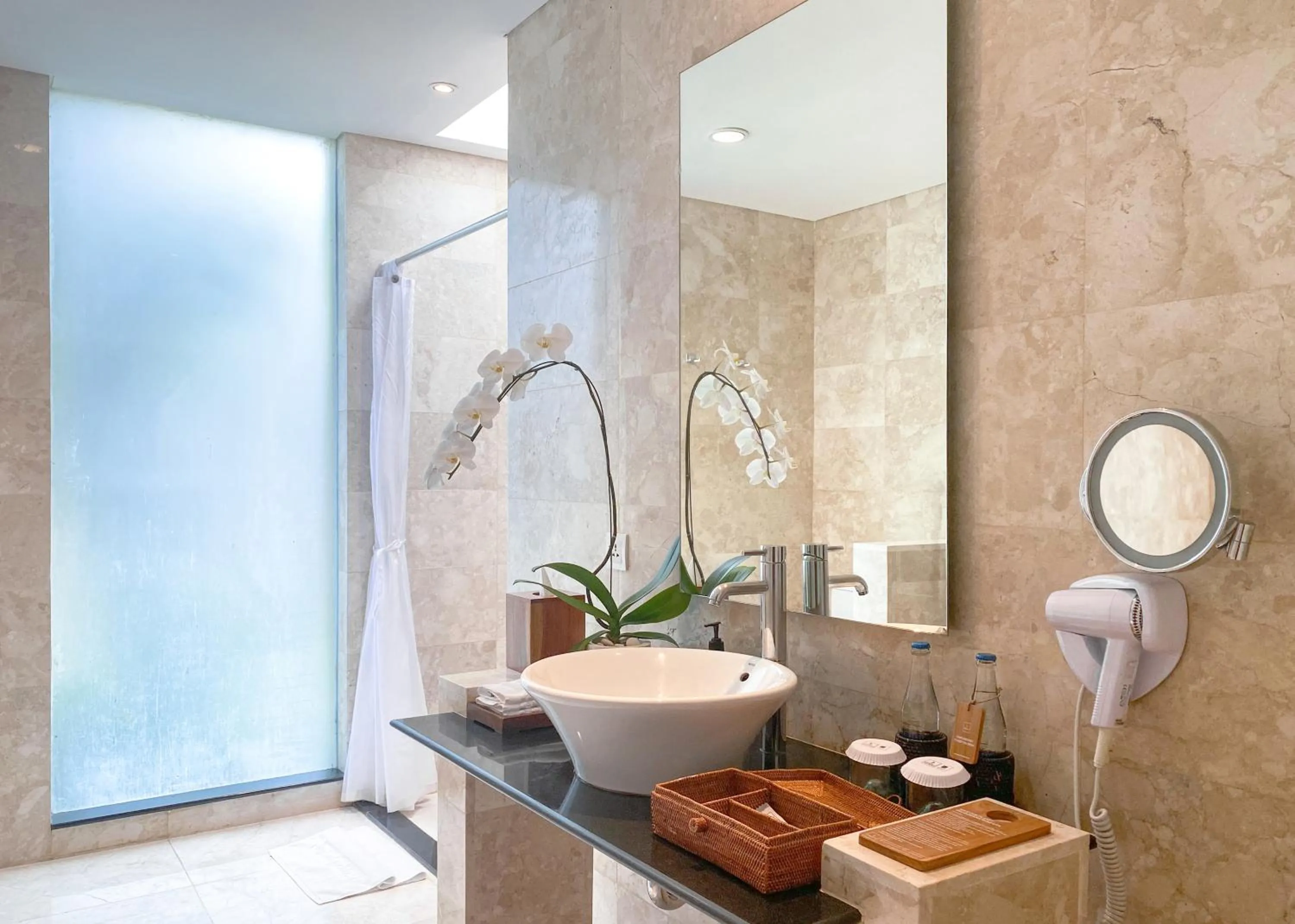 Bathroom in Legian Beach Hotel