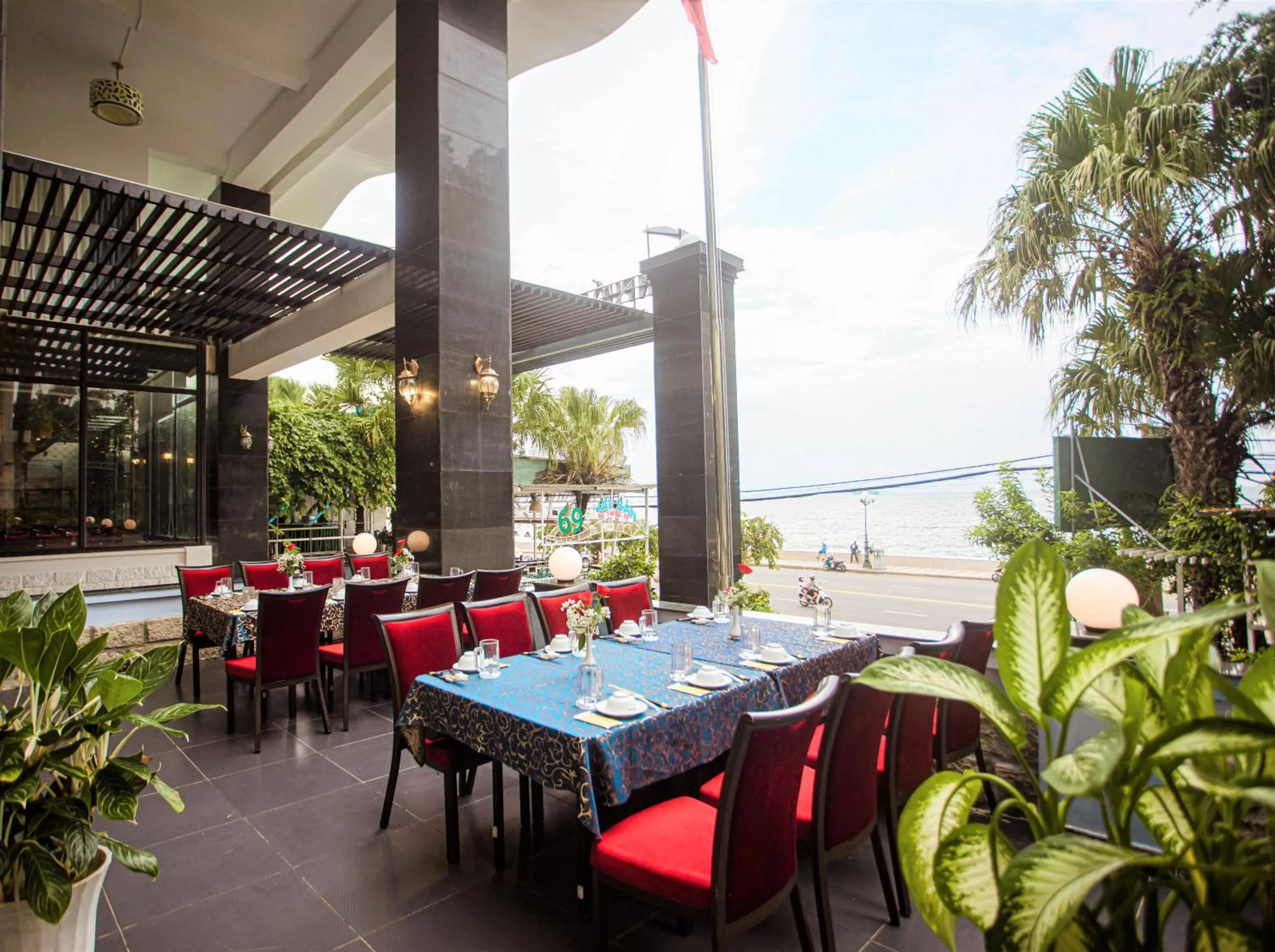 Restaurant/places to eat in Seaside Resort Vung Tau