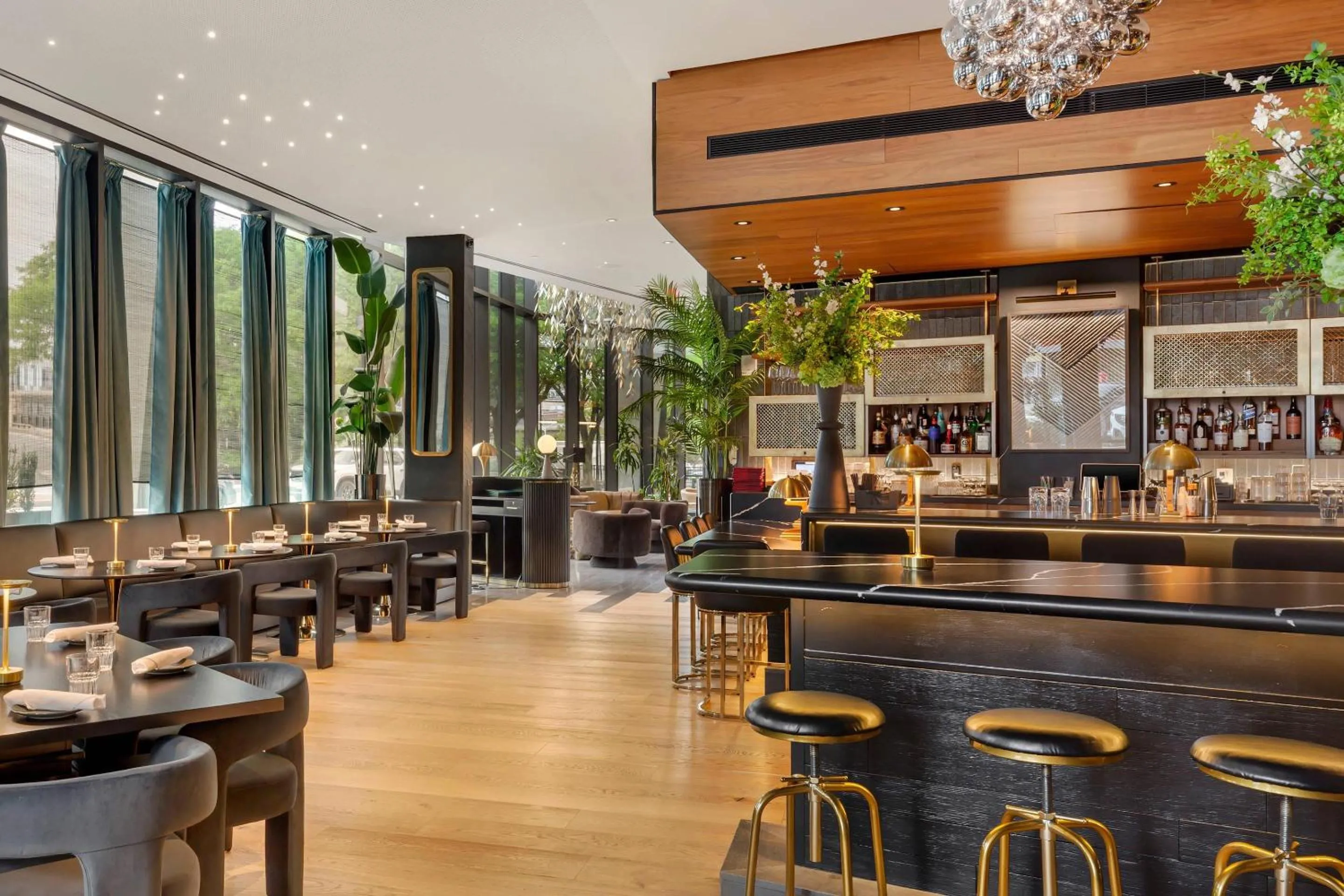 Lounge or bar in Cambria Hotel Boston Downtown - Seaport
