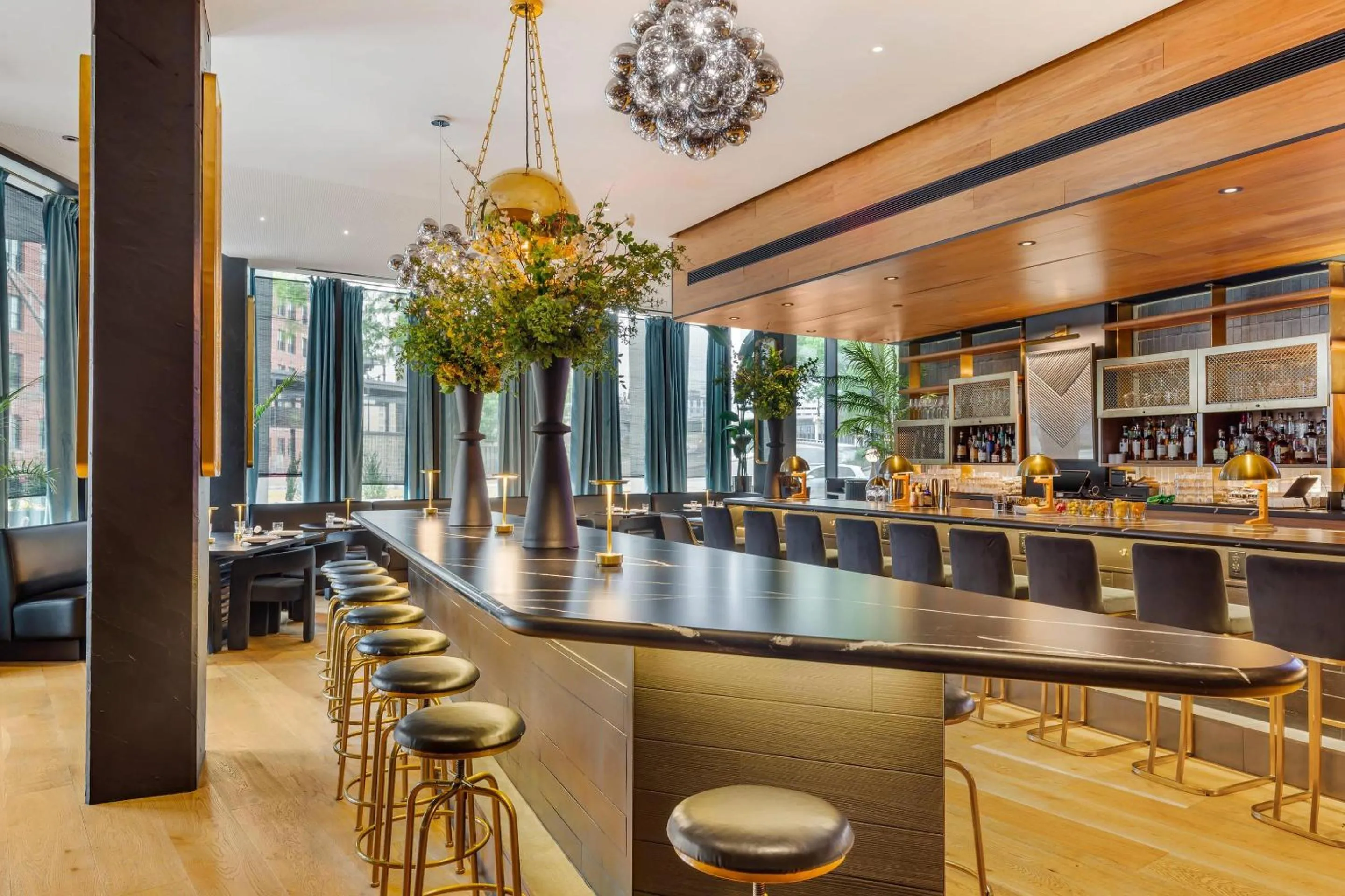 Lounge or bar in Cambria Hotel Boston Downtown - Seaport