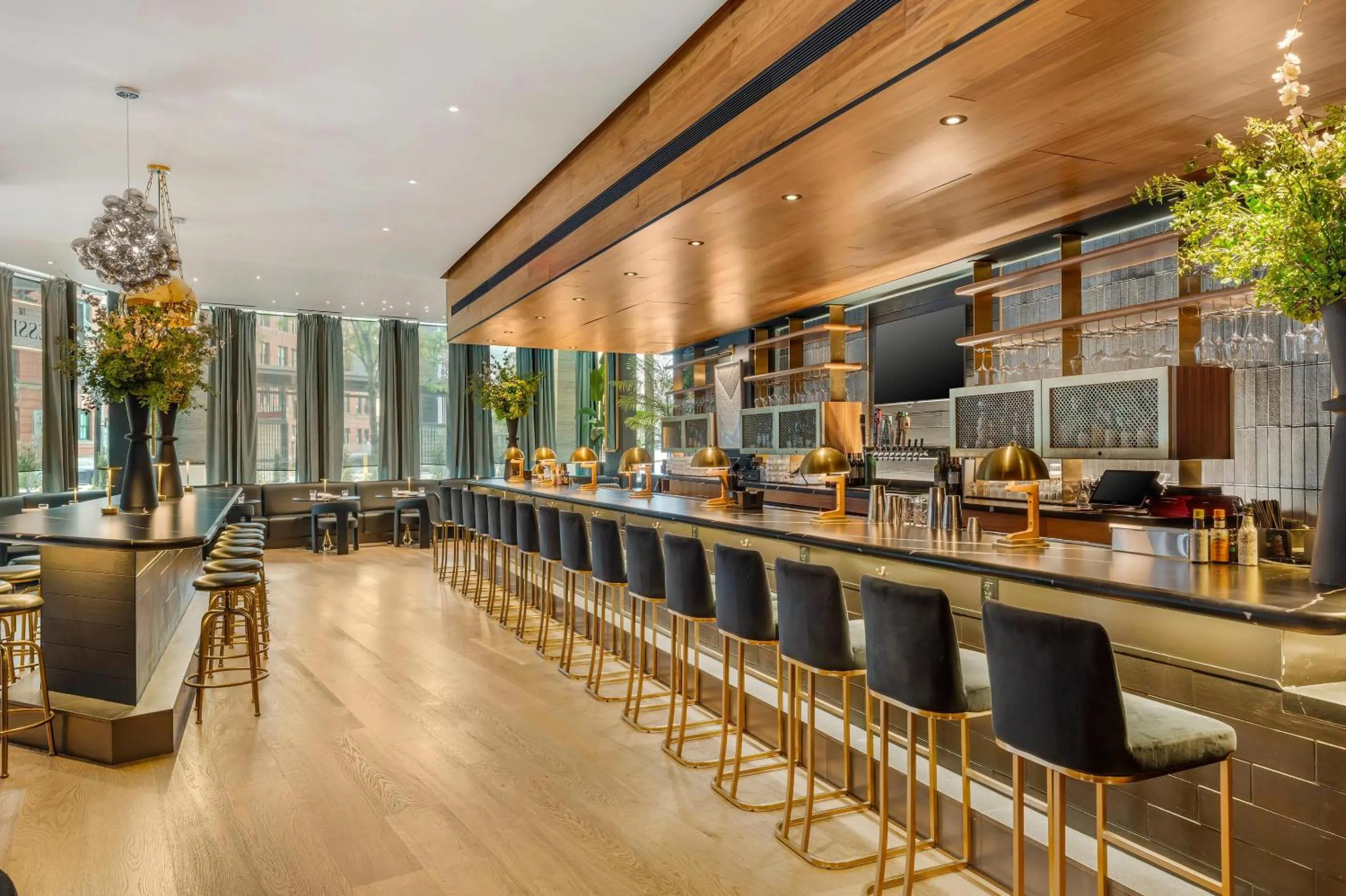 Lounge or bar in Cambria Hotel Boston Downtown - Seaport