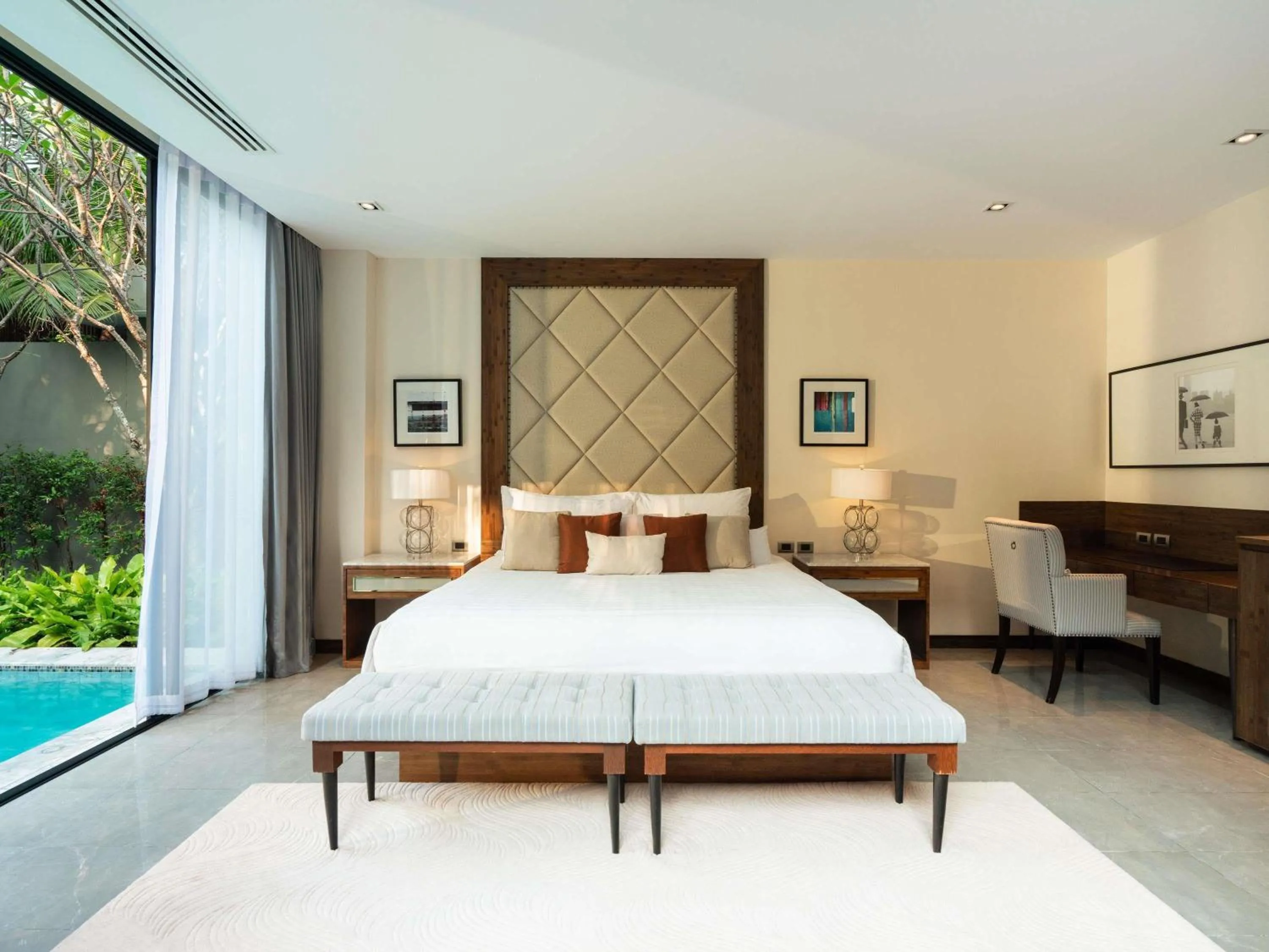Bedroom, Bed in V Villas Hua Hin - MGallery Collection