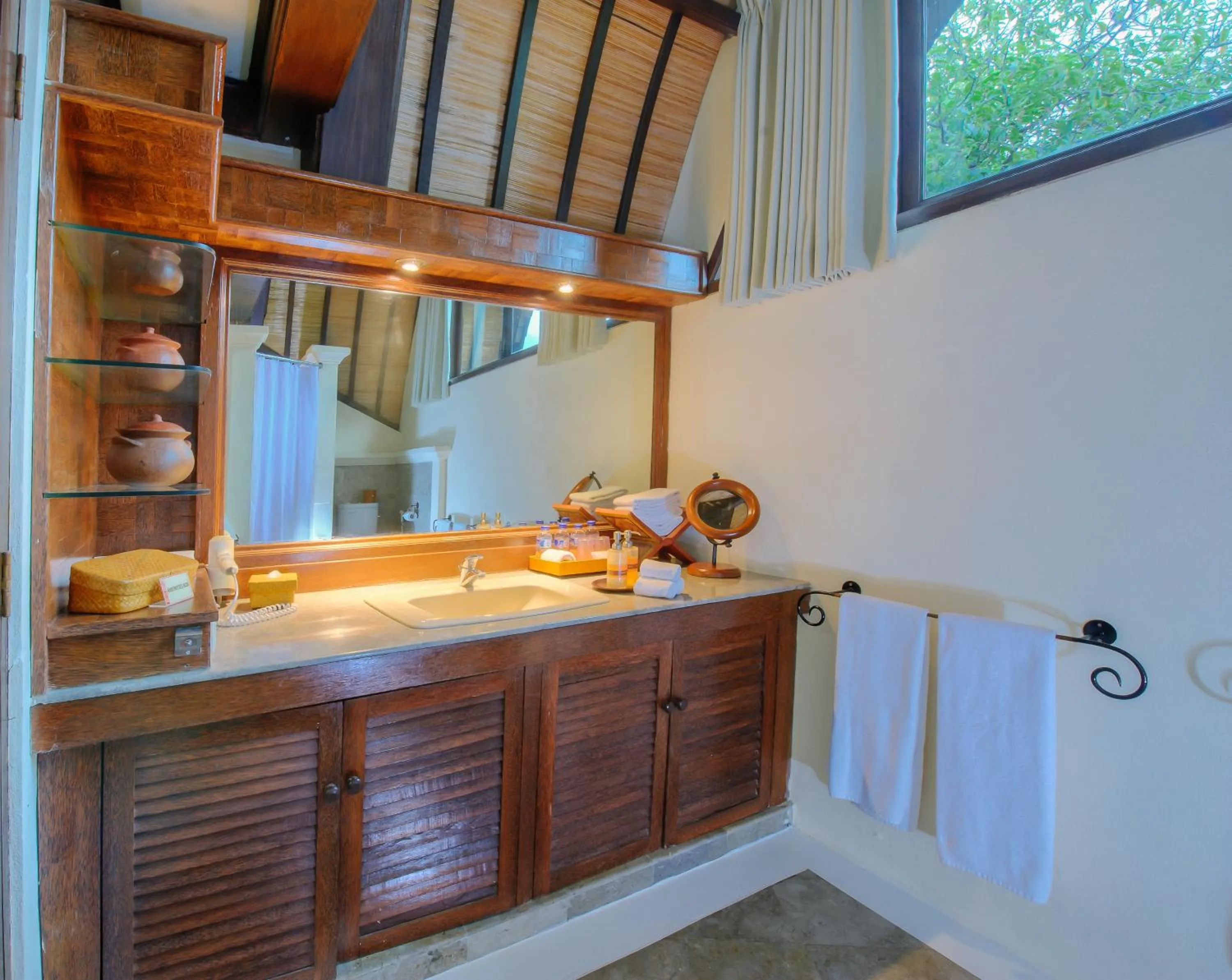 Bathroom in Hotel Vila Lumbung