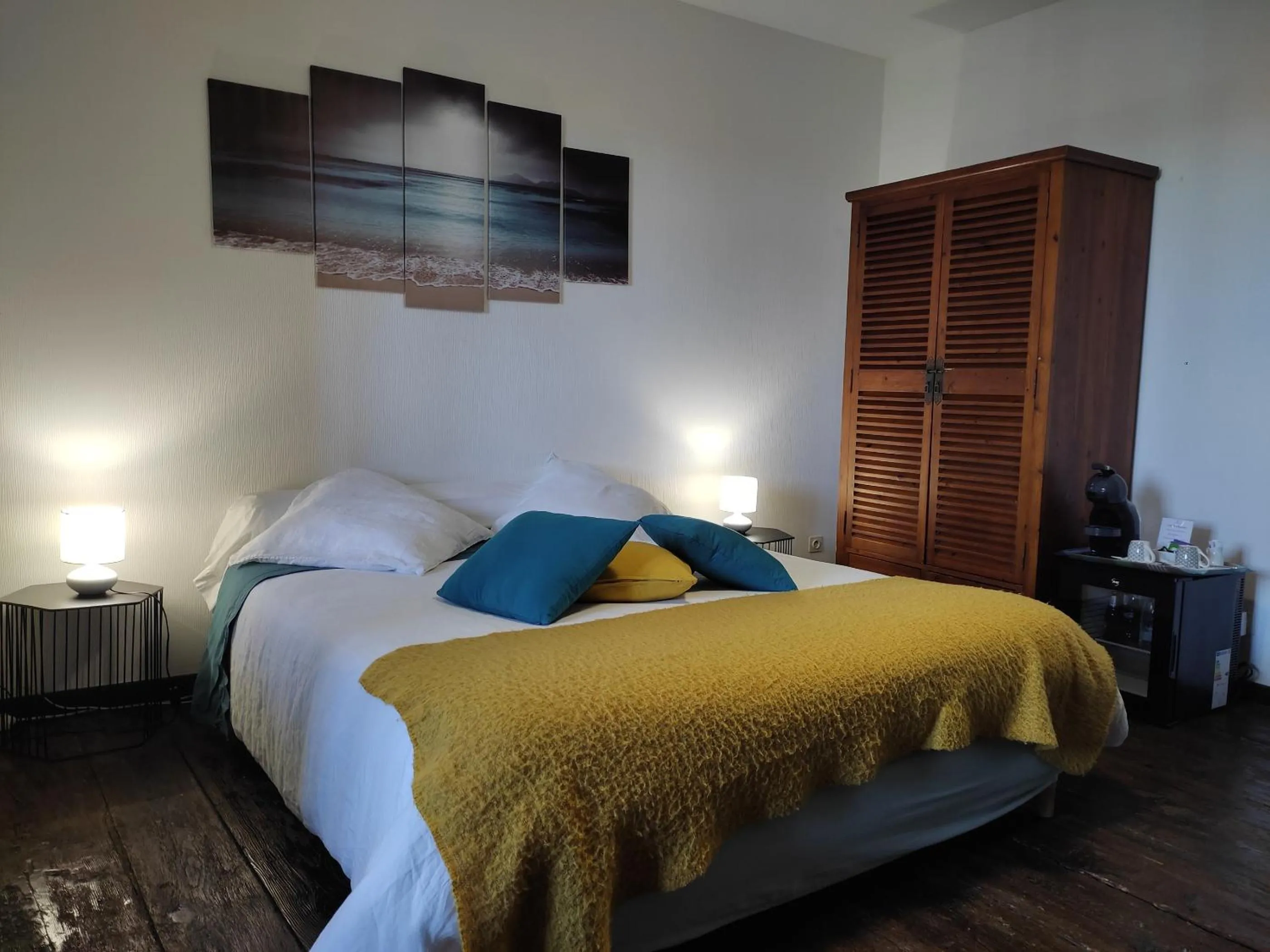 Bedroom, Bed in B&B Amphitryon