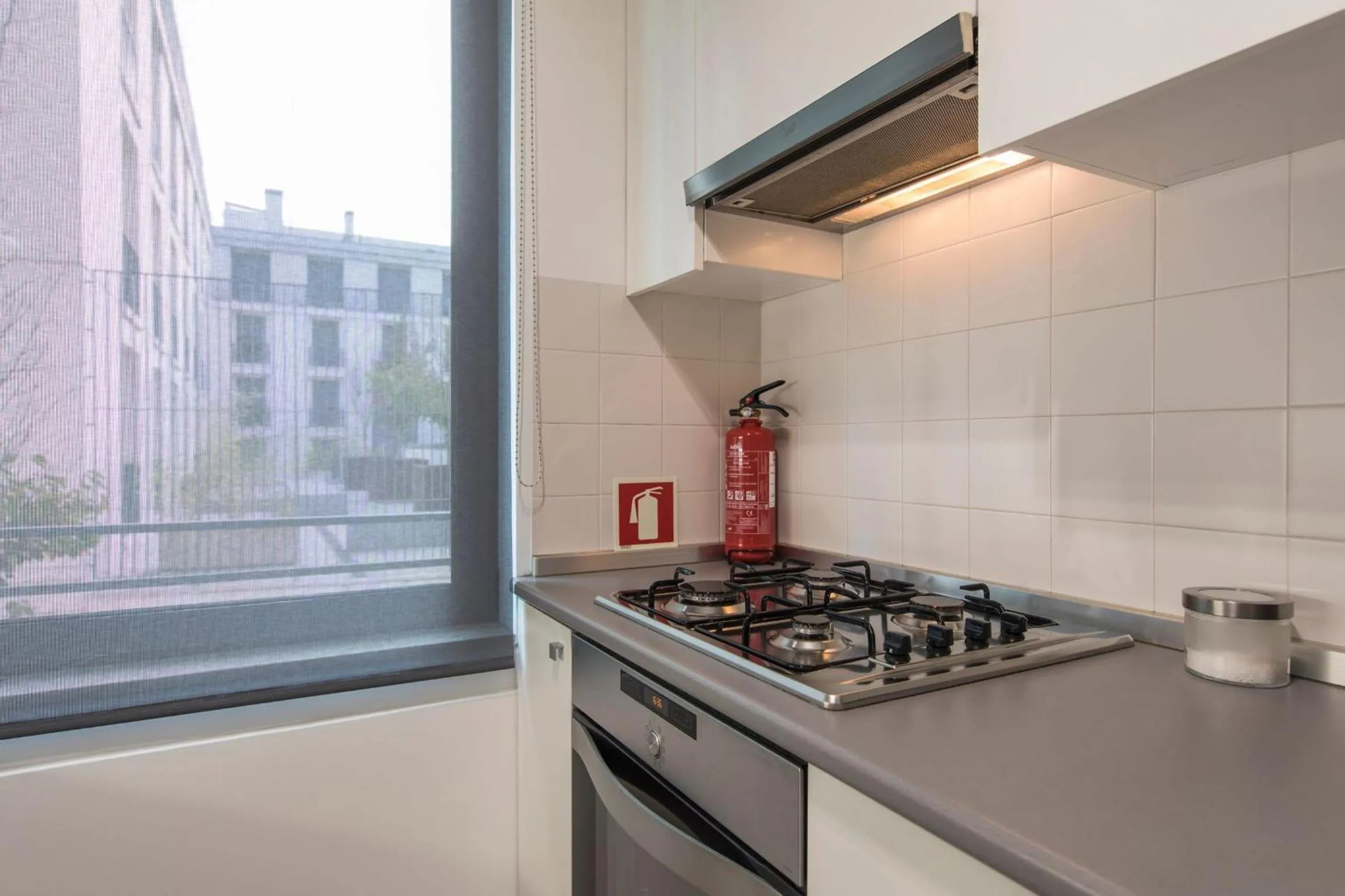 Kitchen or kitchenette in LovelyStay - Family-Friendly Apartment Downtown