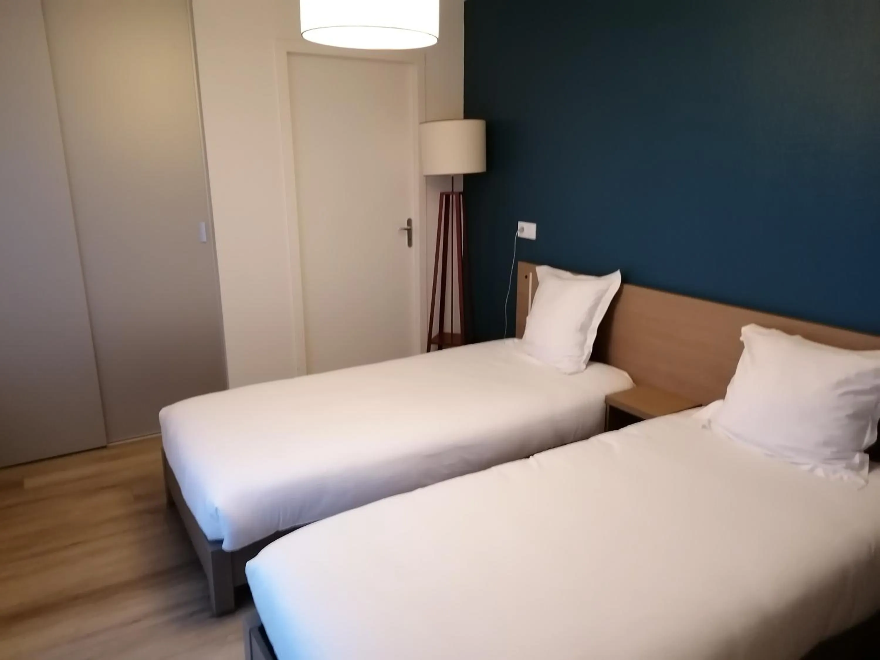 Bed in Terres de France - Appart'Hotel Quimper Bretagne