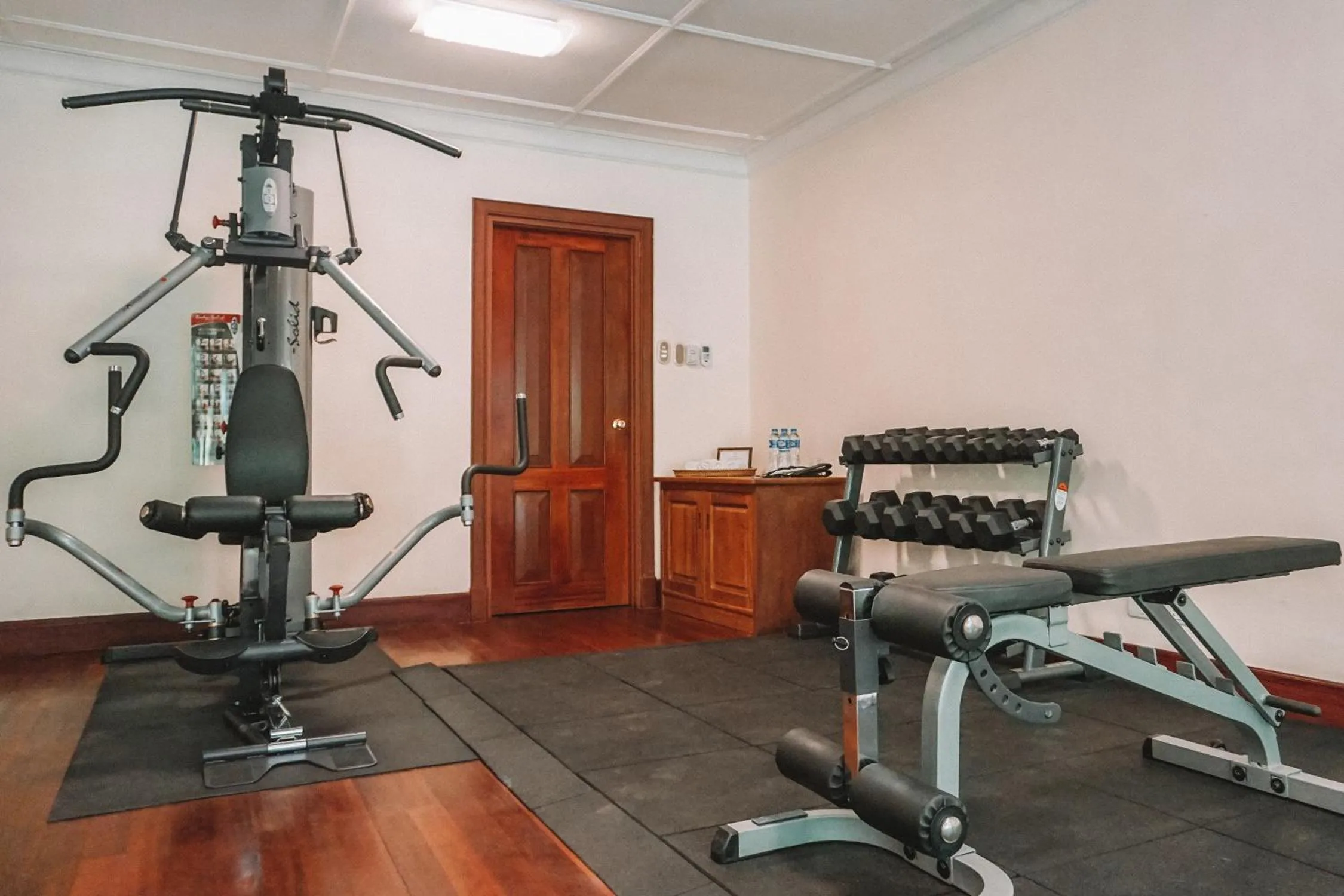 Fitness centre/facilities in Settha Palace Hotel