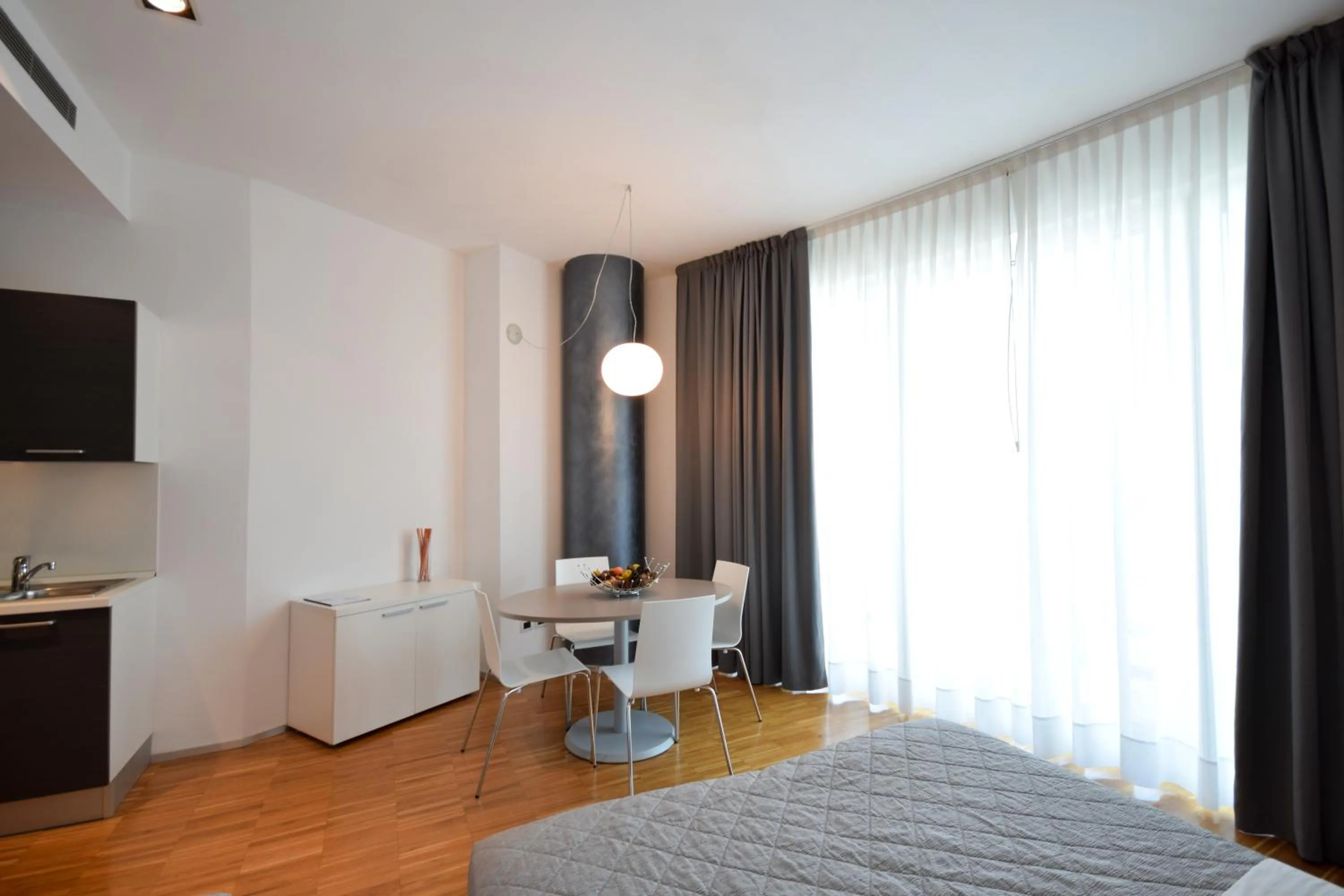 Bed in Hotel Mantova Residence