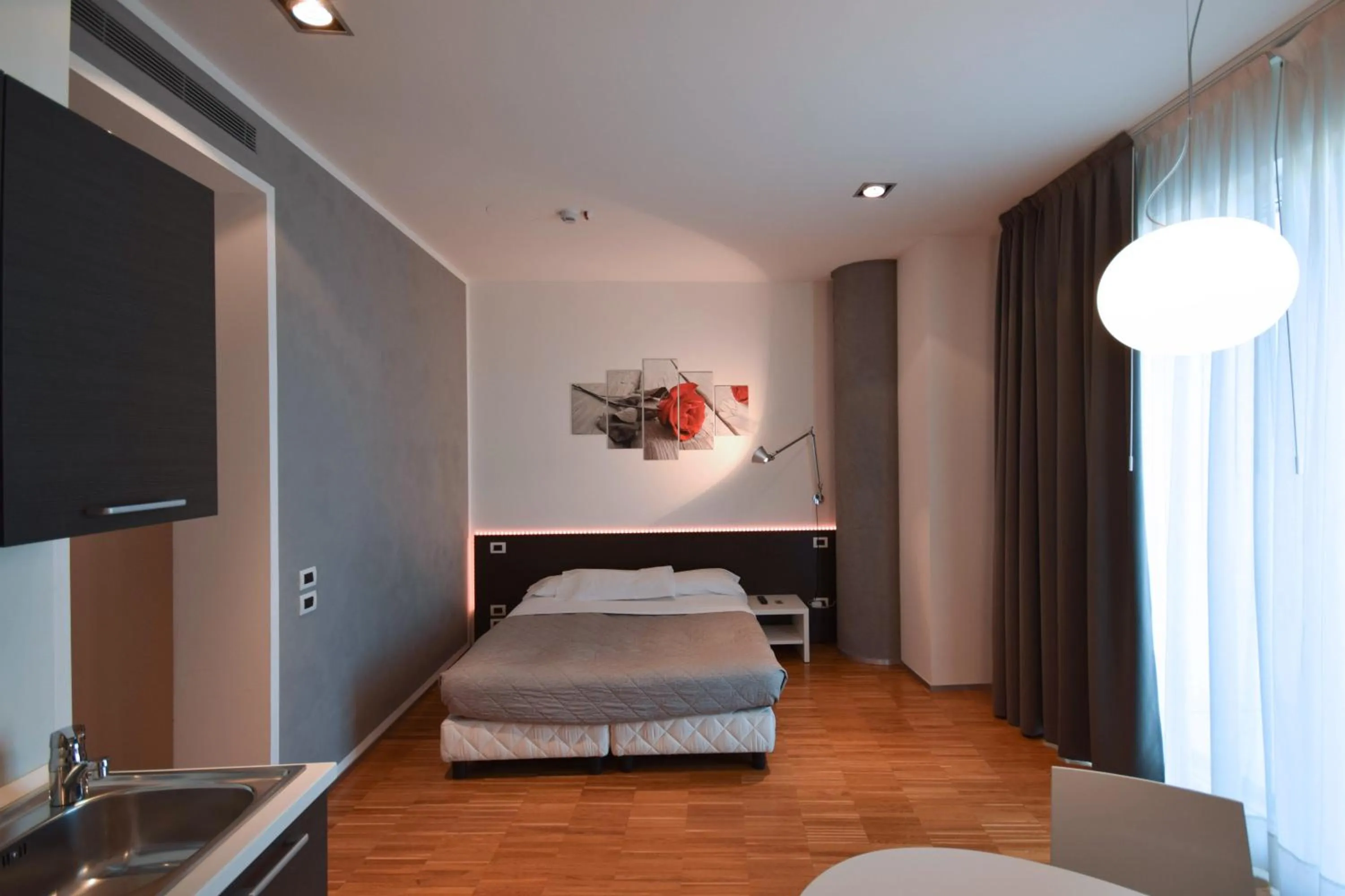 Bed in Hotel Mantova Residence