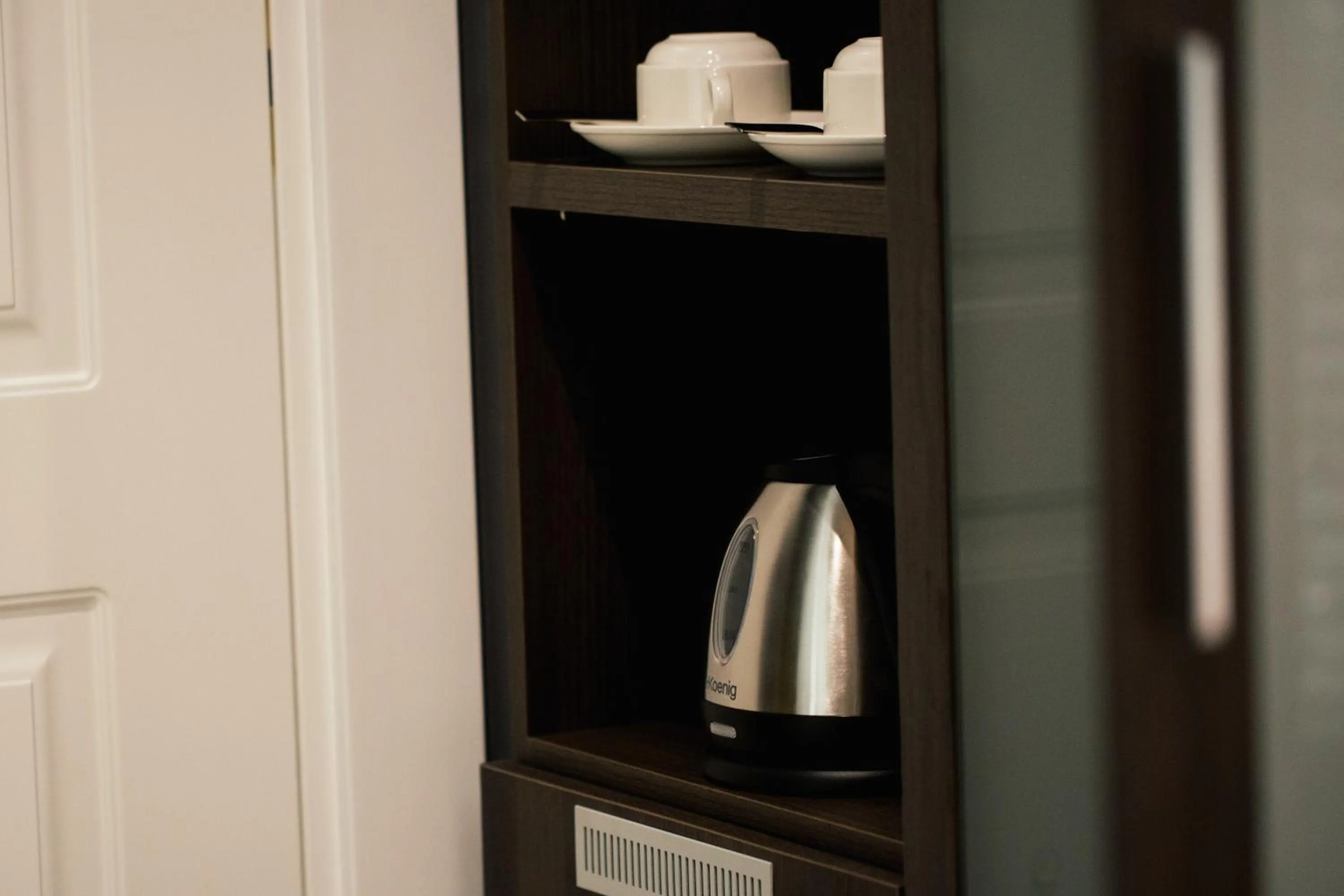 Coffee/tea facilities in The Grey