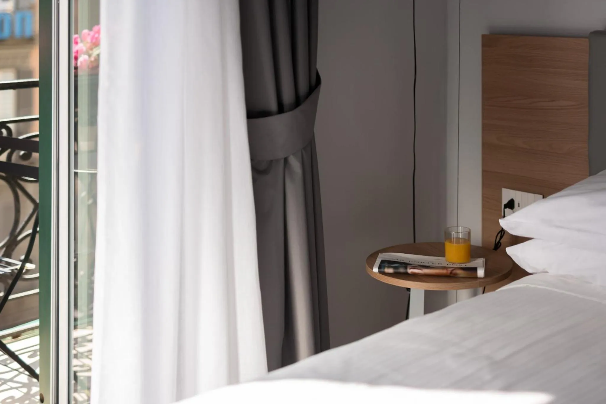 Photo of the whole room, Bed in The Grey