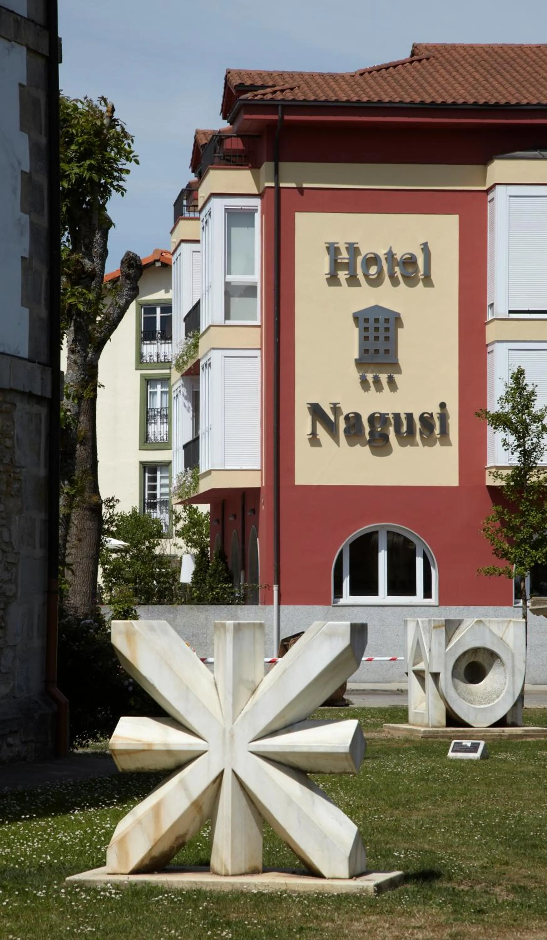Decorative detail in Hotel Nagusi