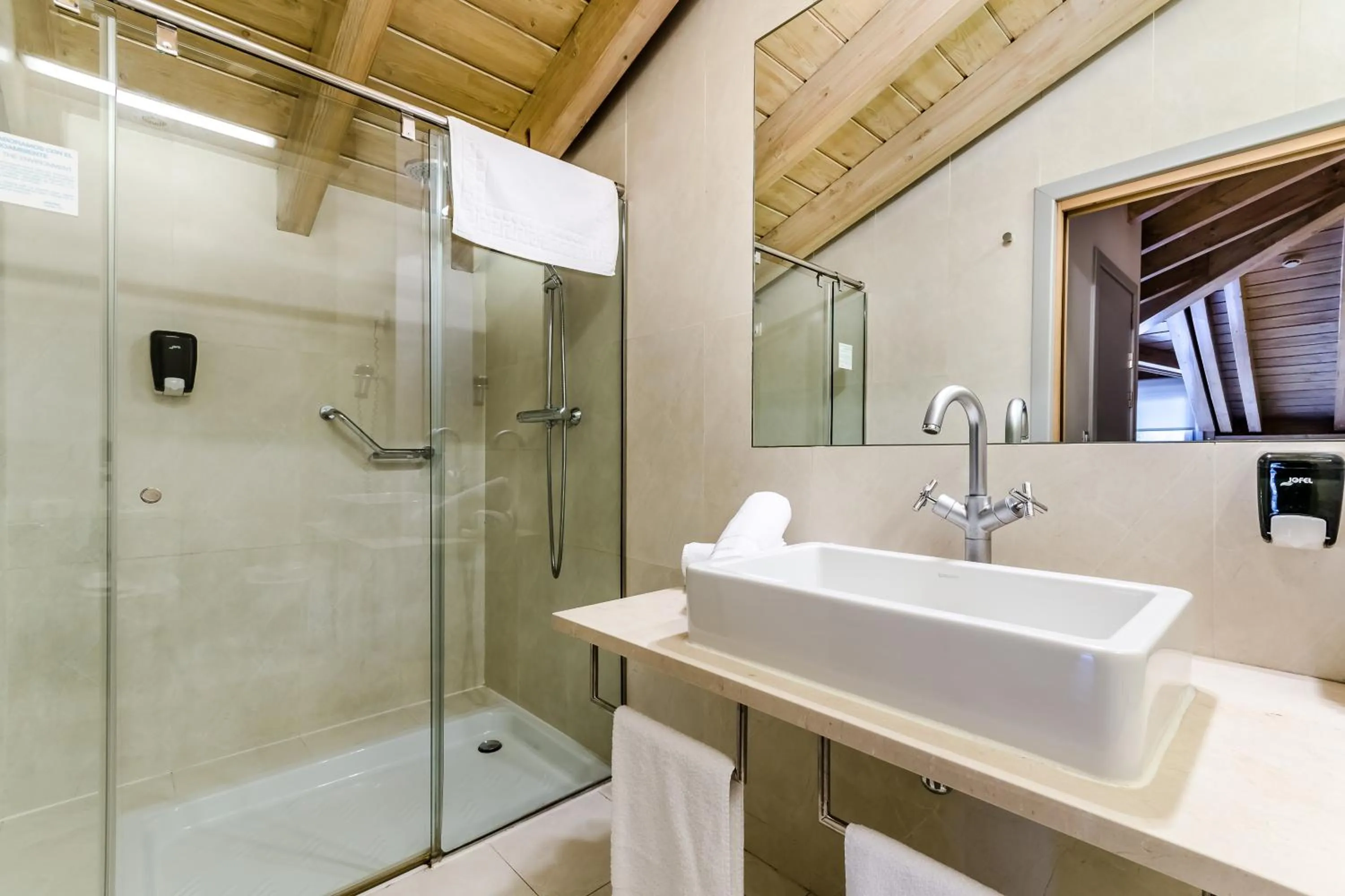 Bathroom in Hotel Nagusi