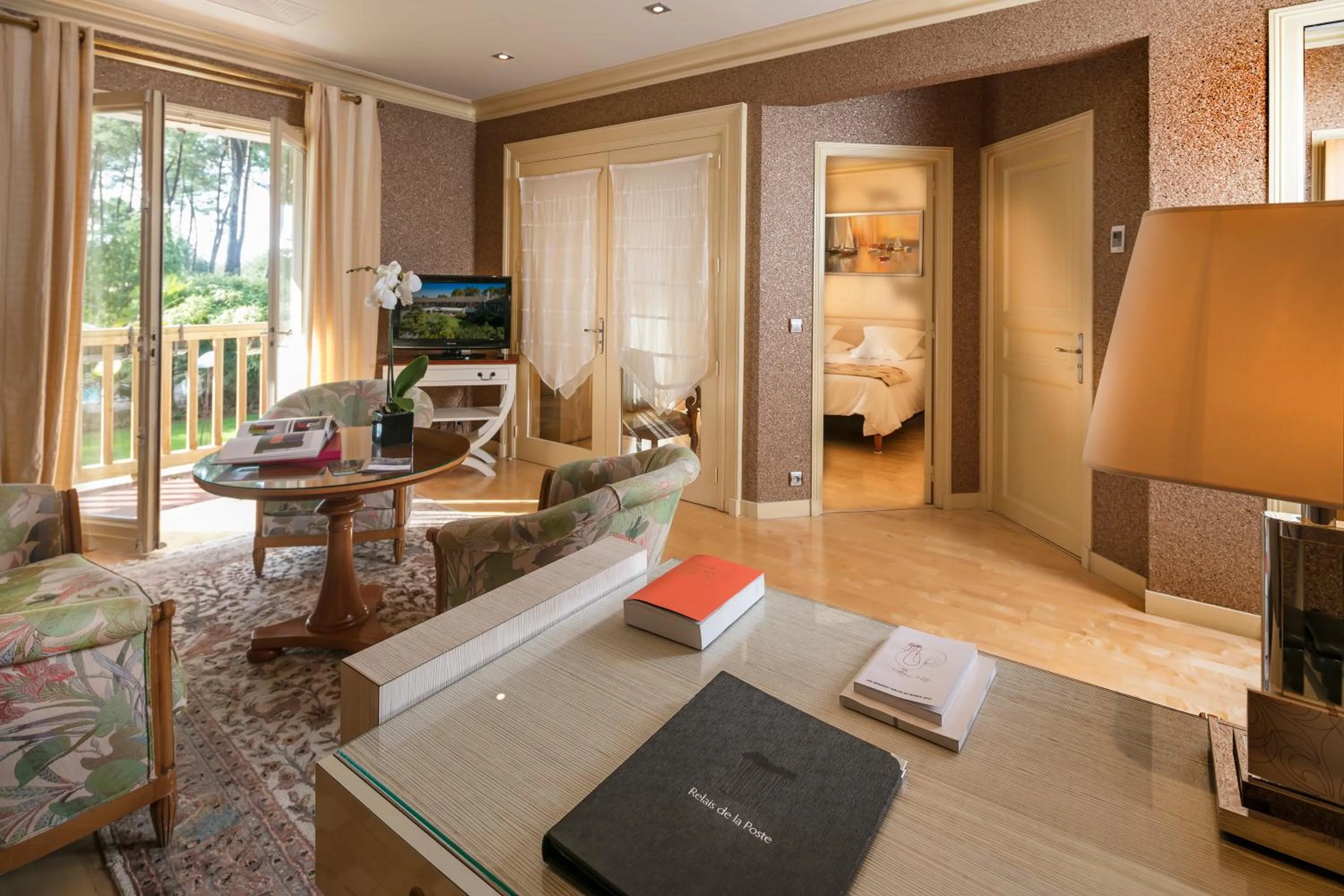 Photo of the whole room in Relais de la Poste