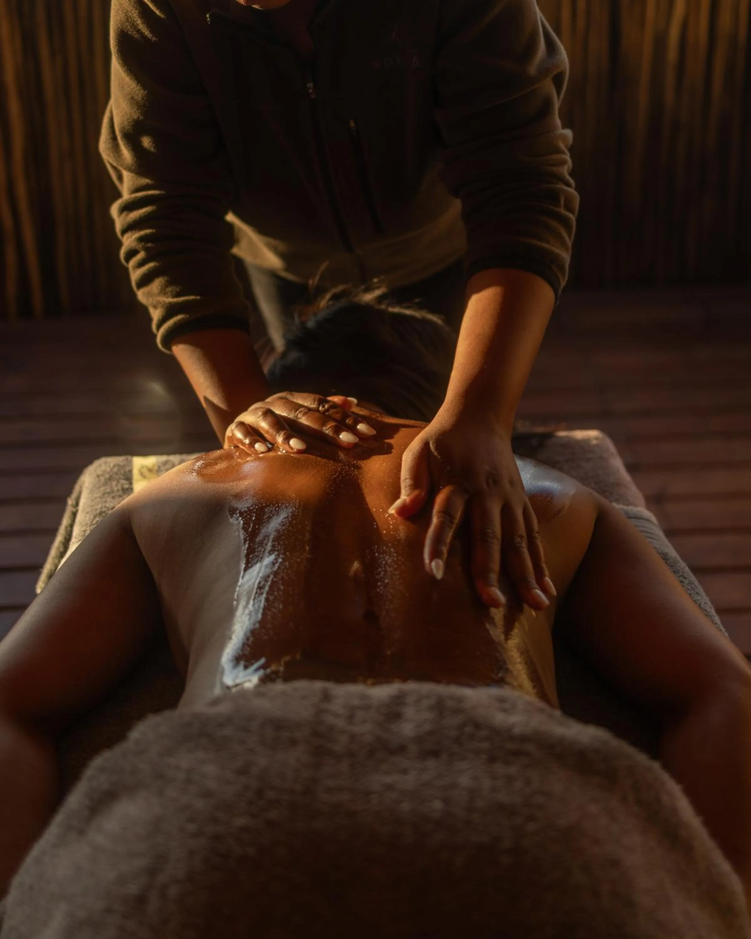 Massage in Ndhula Luxury Tented Lodge