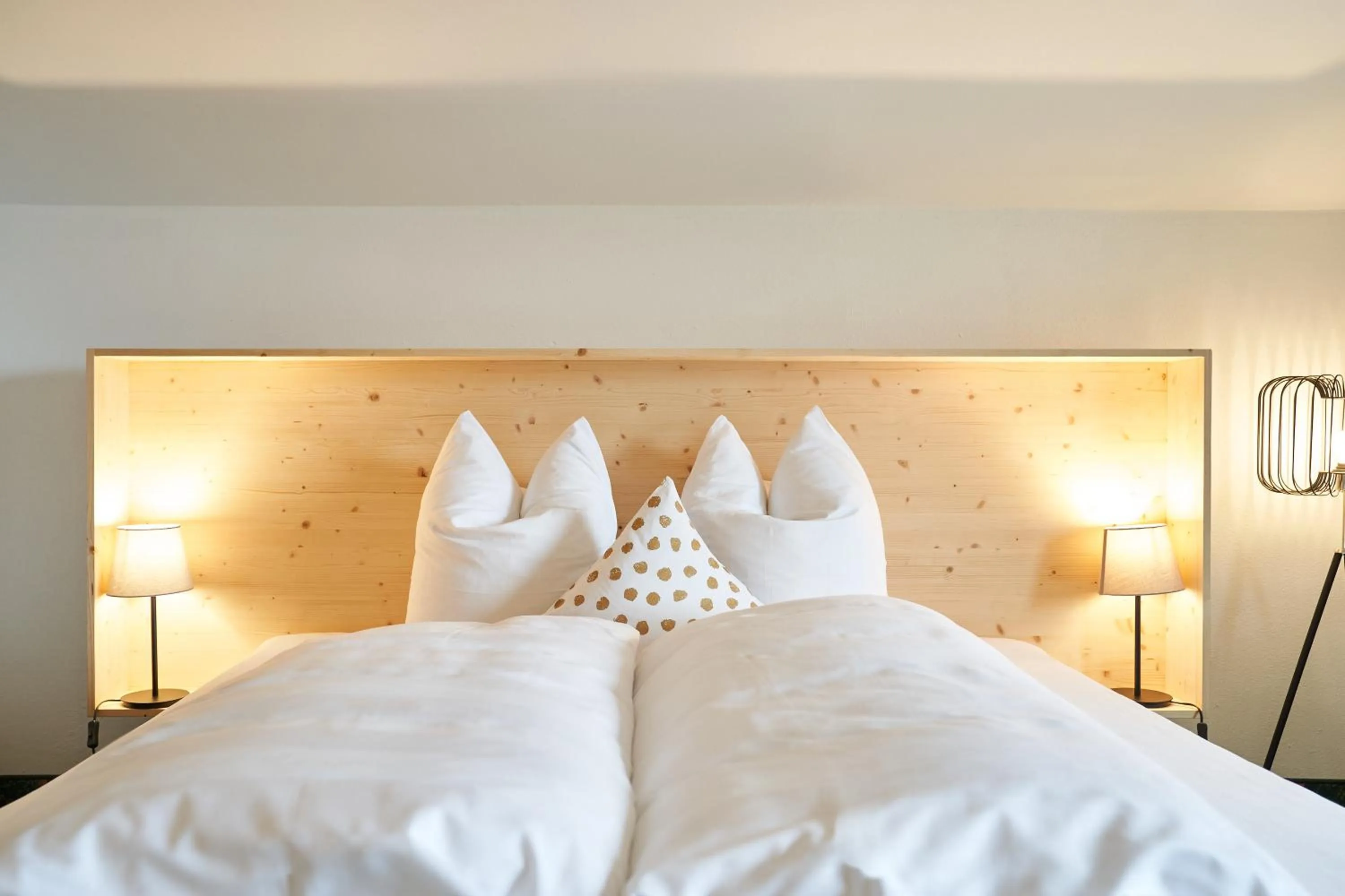 Bed in Design Apartments & Zimmer - Zugspitze