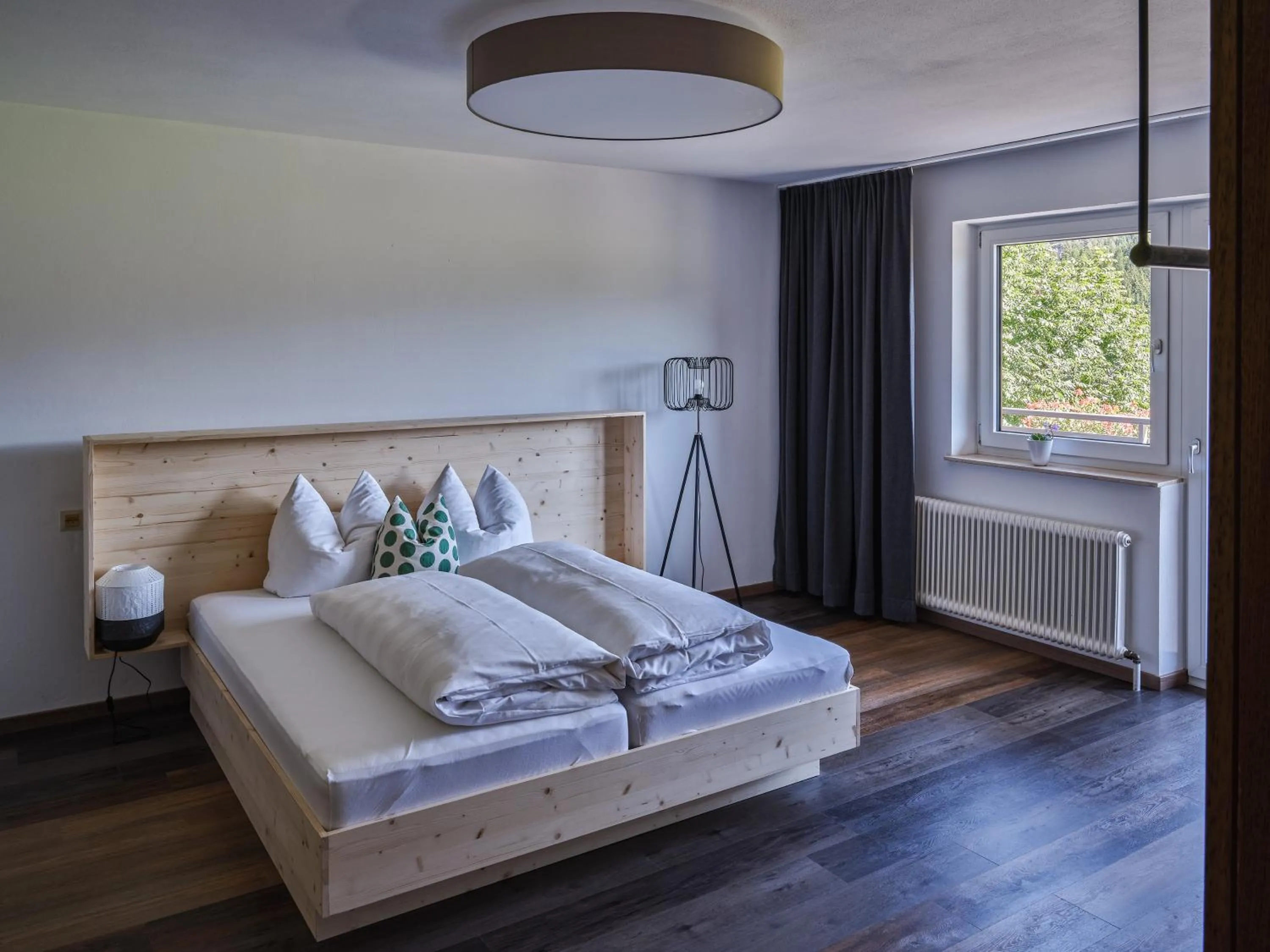 Bedroom, Bed in Design Apartments & Zimmer - Zugspitze