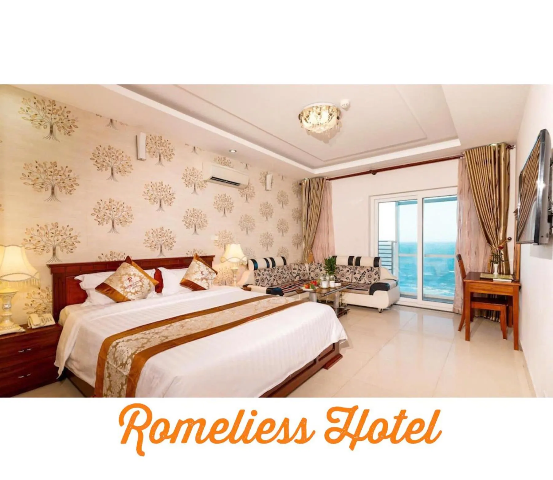 Bed in Romeliess Hotel