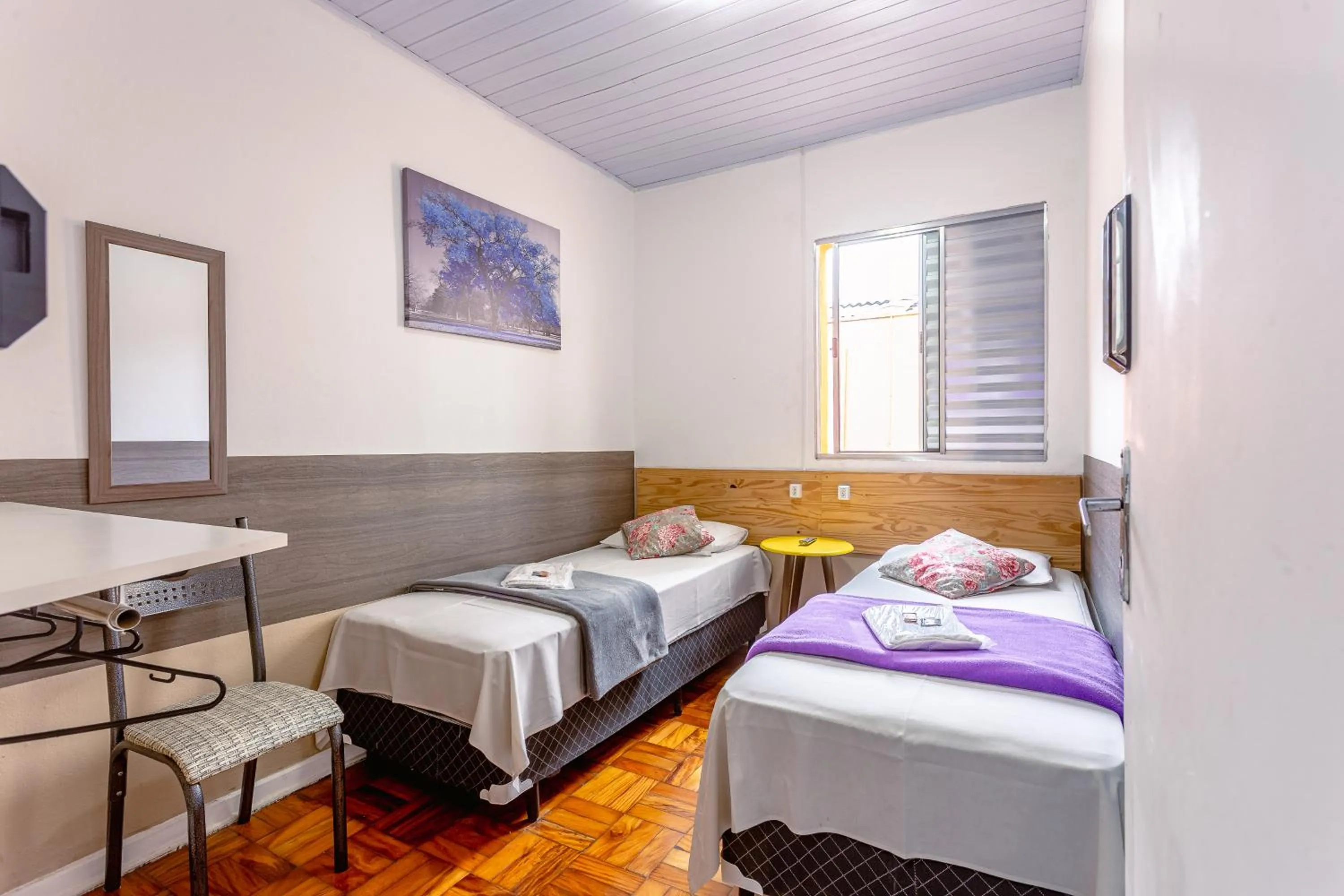 Two-Bedroom Apartment with Private Bathroom  in Pousada Soft Brooklin