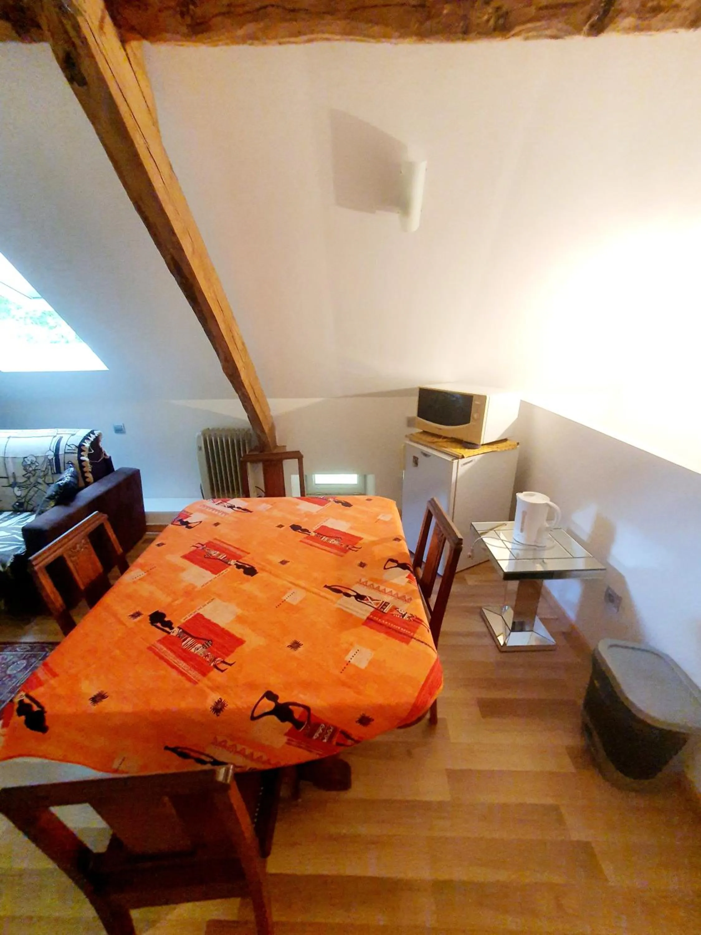 Dining area in Chambres d'hôtes Gourdon
