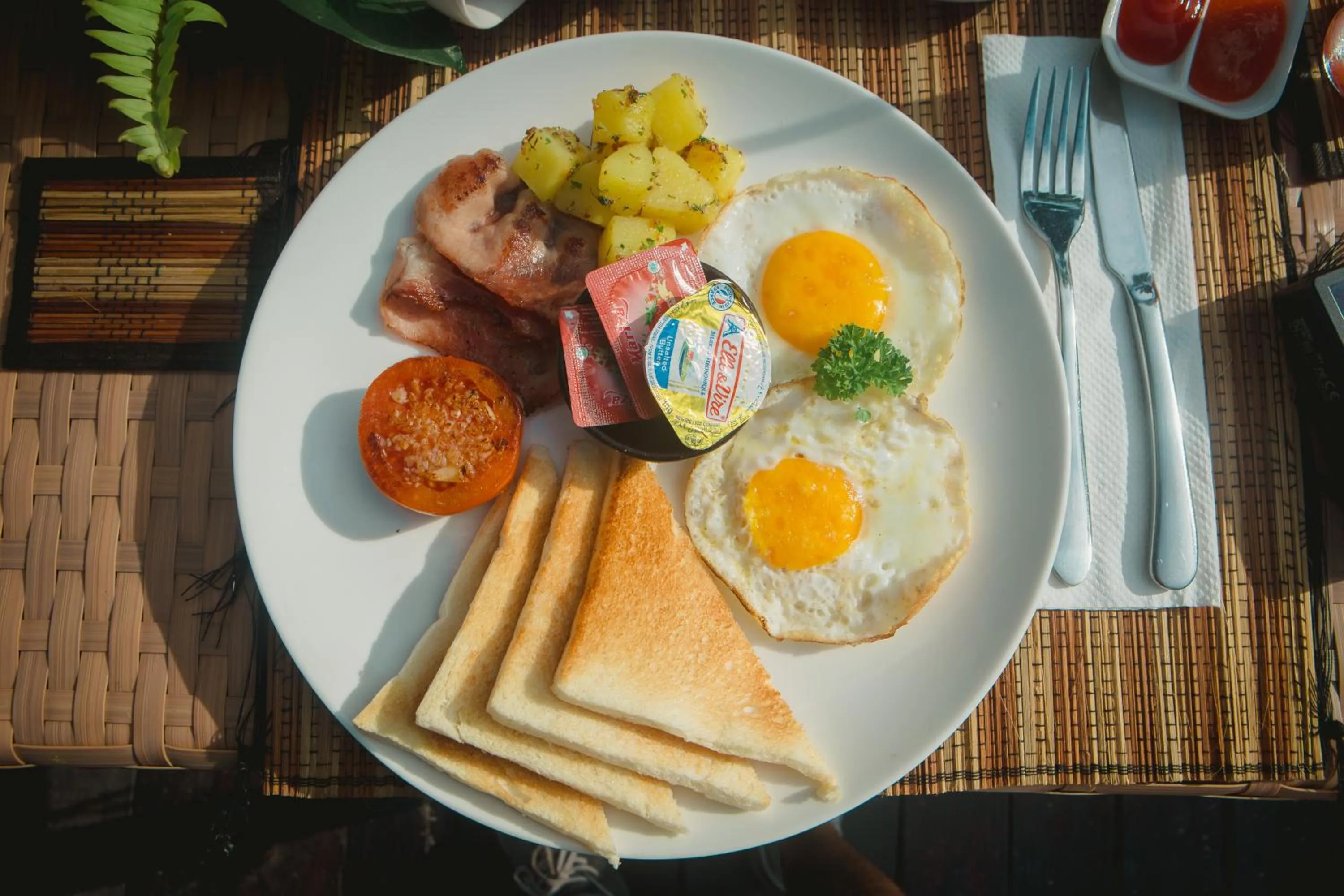 Food in Keramas Sacred River Retreat Resort and Villa