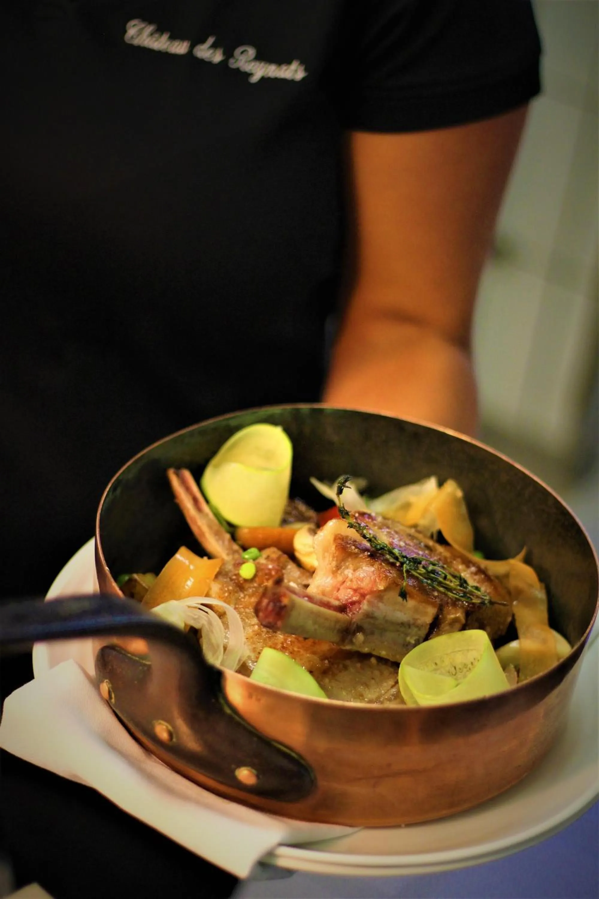 Restaurant/places to eat in Château des Reynats