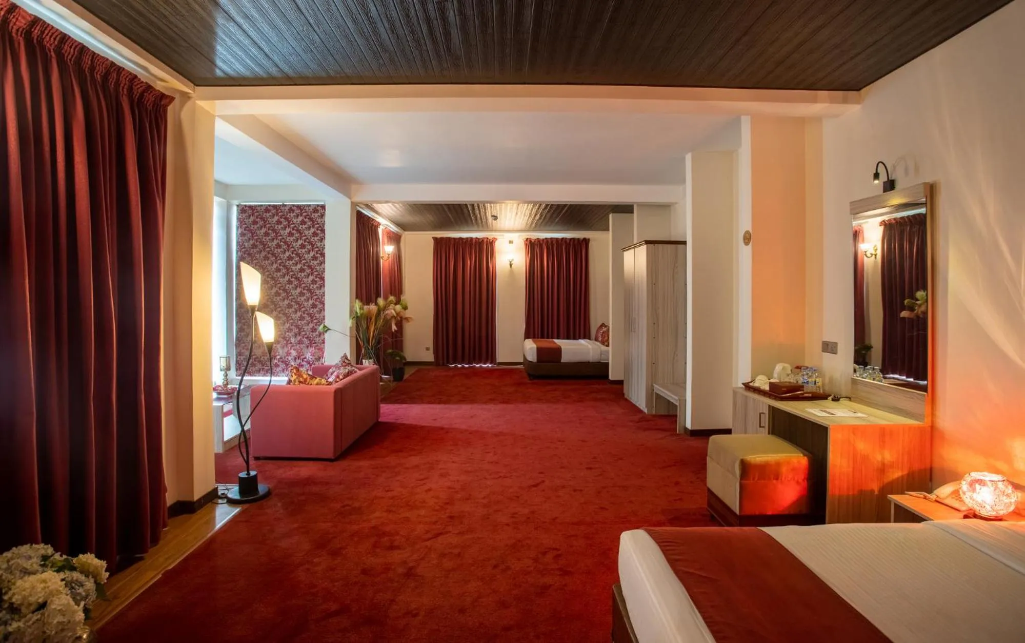 Seating area, Bed in The Wind Castle