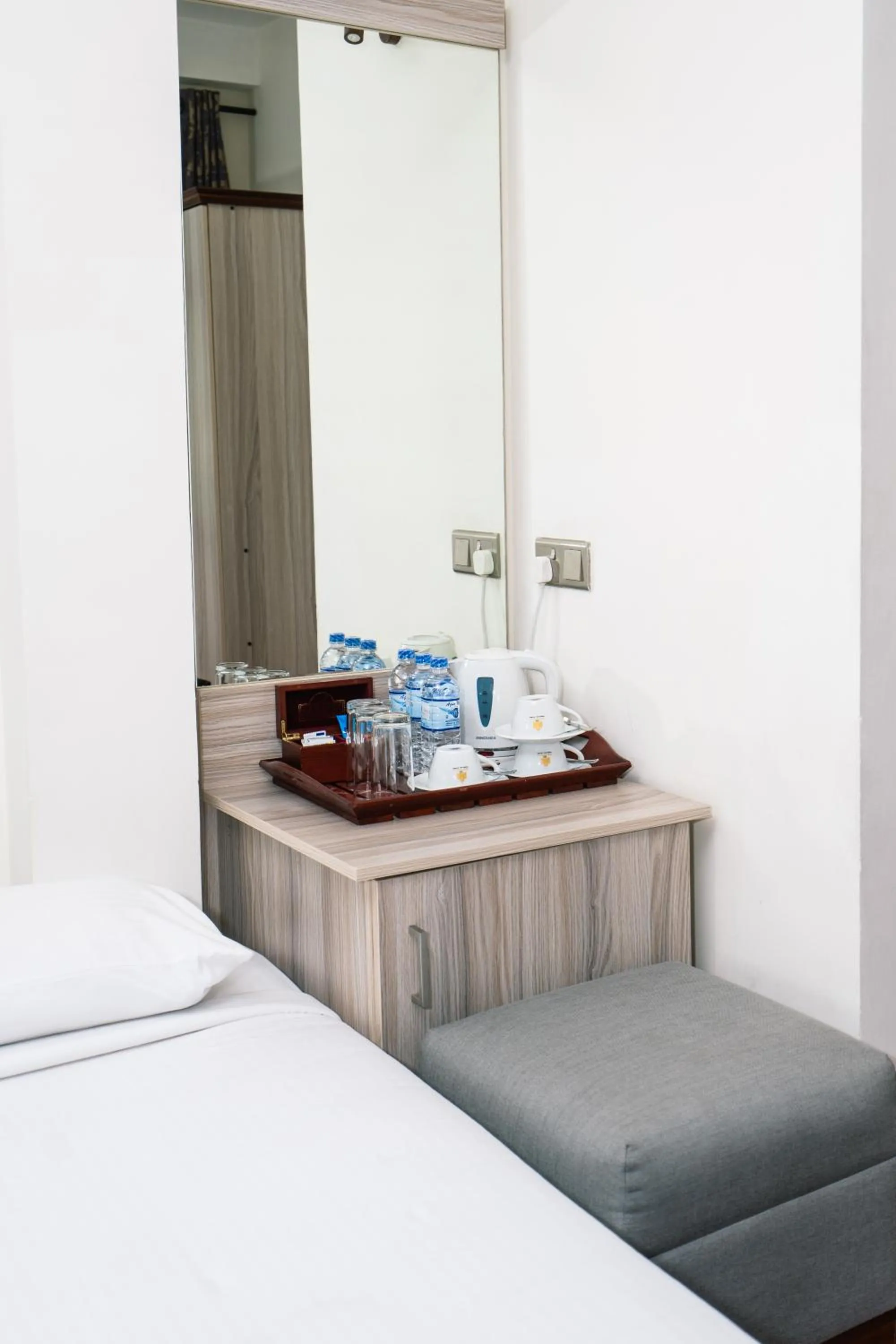 Coffee/tea facilities, Bed in The Wind Castle