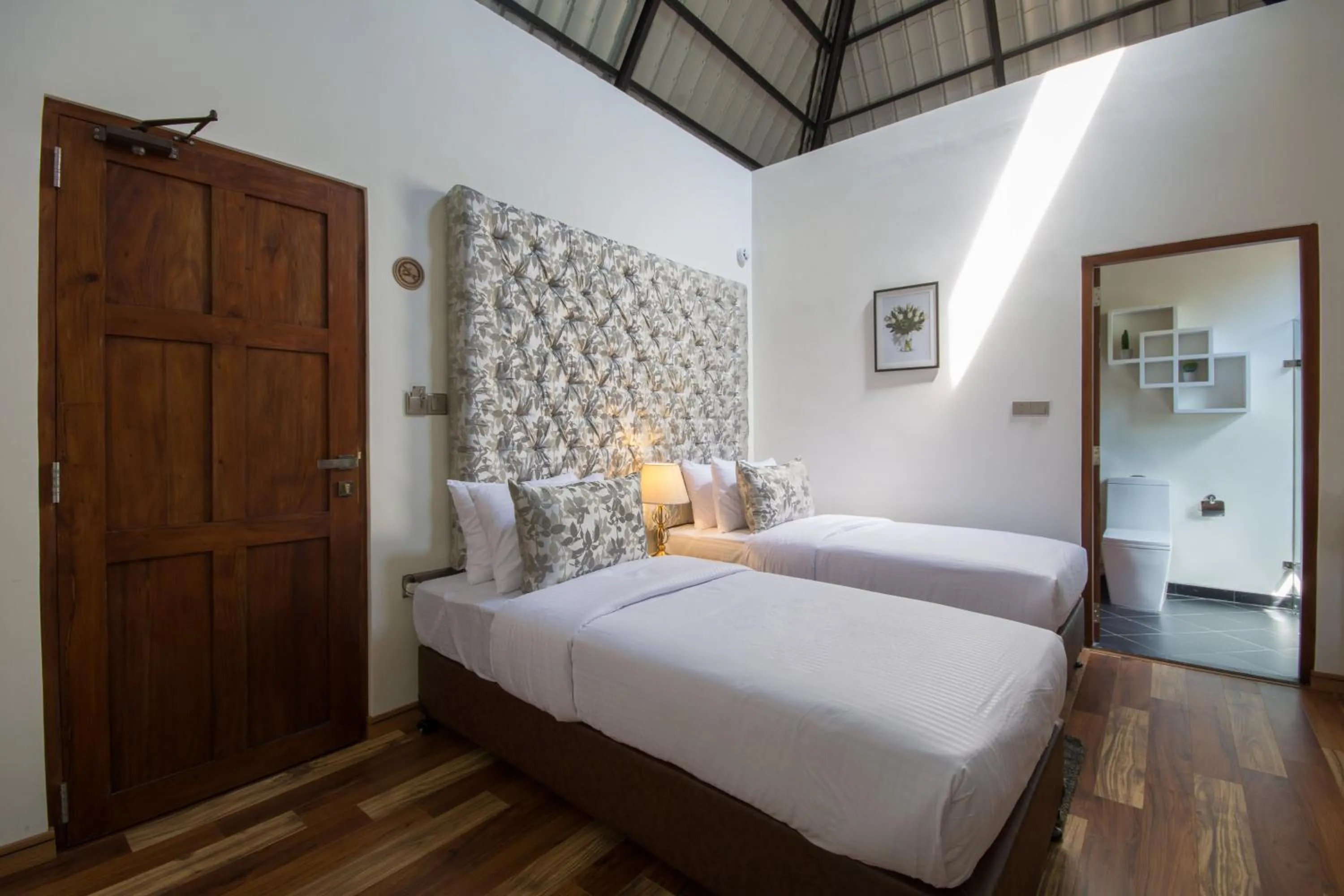 Bathroom, Bed in The Wind Castle