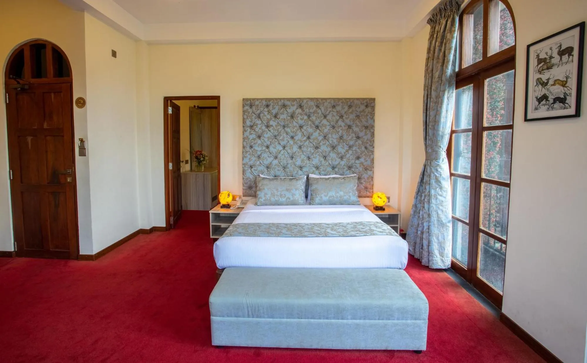 Family, Bed in The Wind Castle