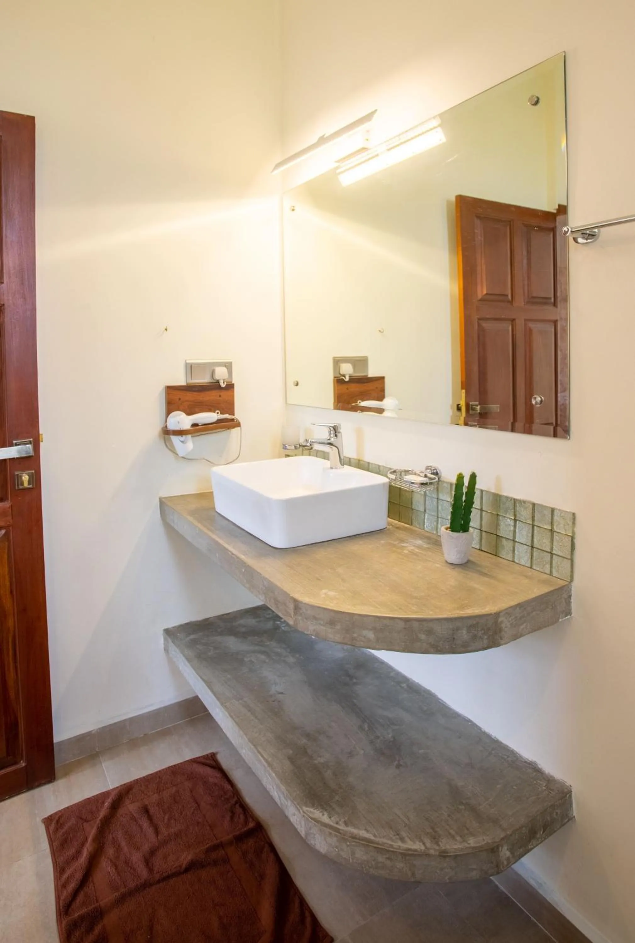 Toilet in The Wind Castle