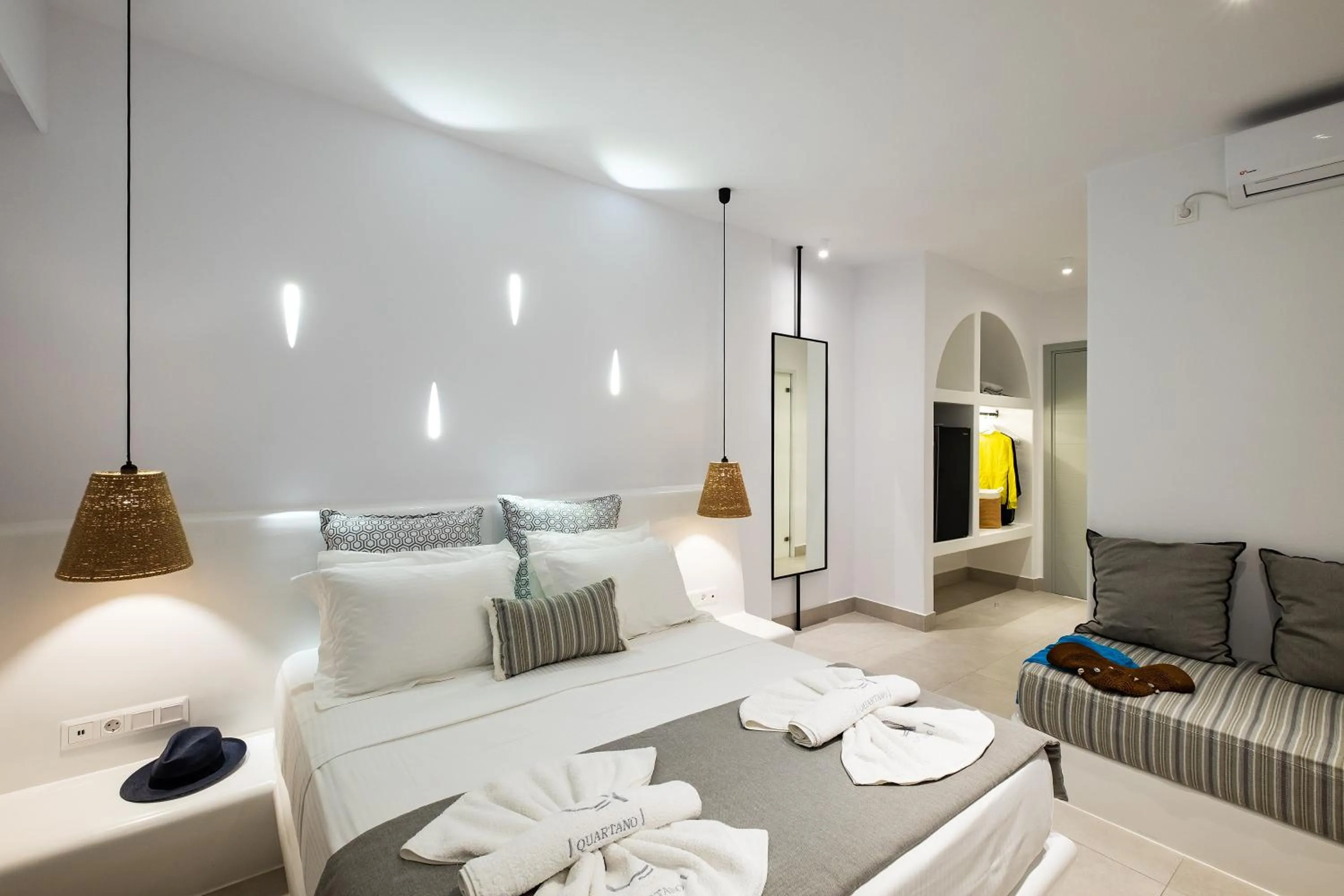 Bed in Quartano Luxury Cycladic Residence, Adults Only (13+)