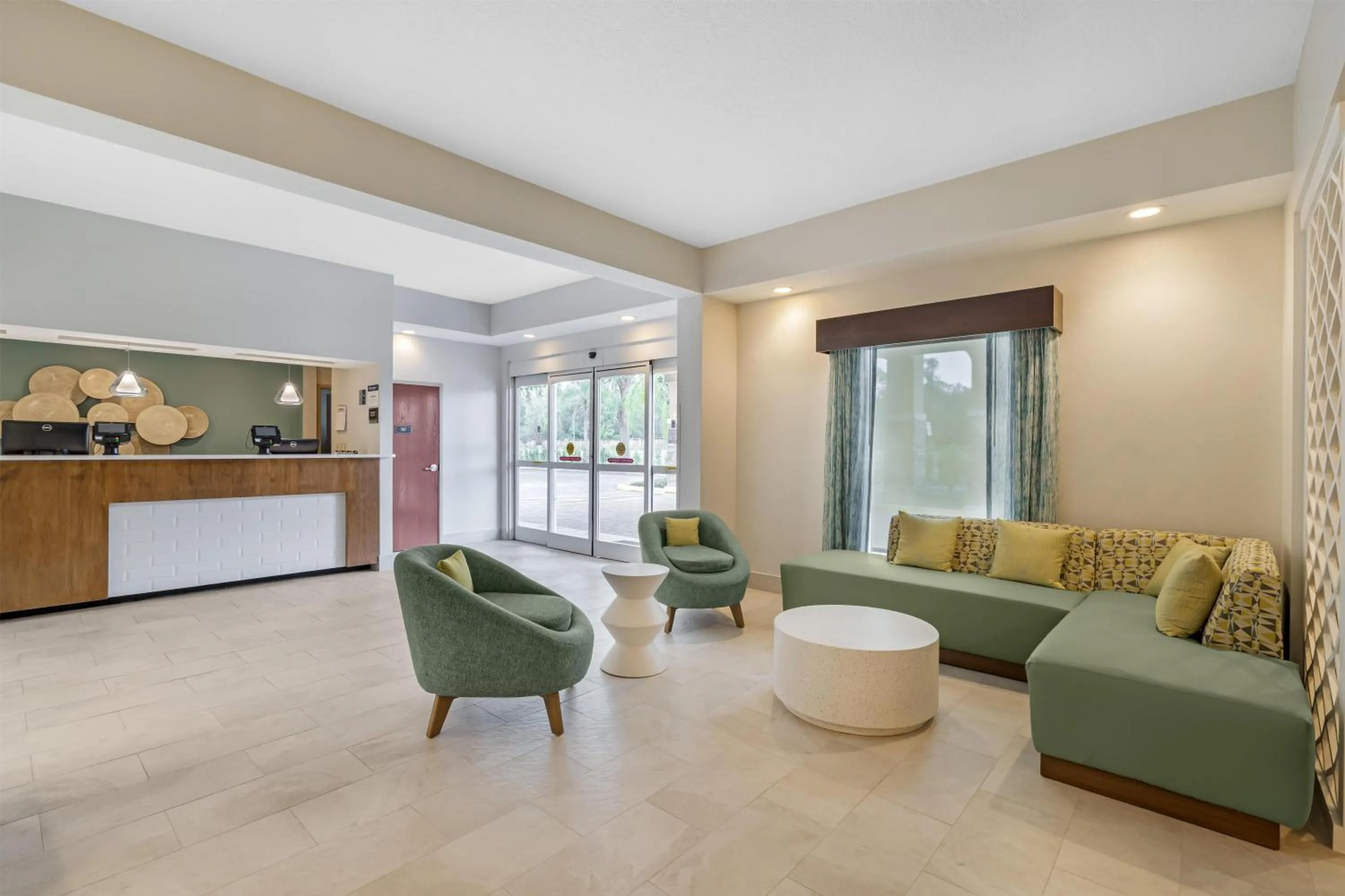 Lobby or reception in Best Western Wesley Chapel